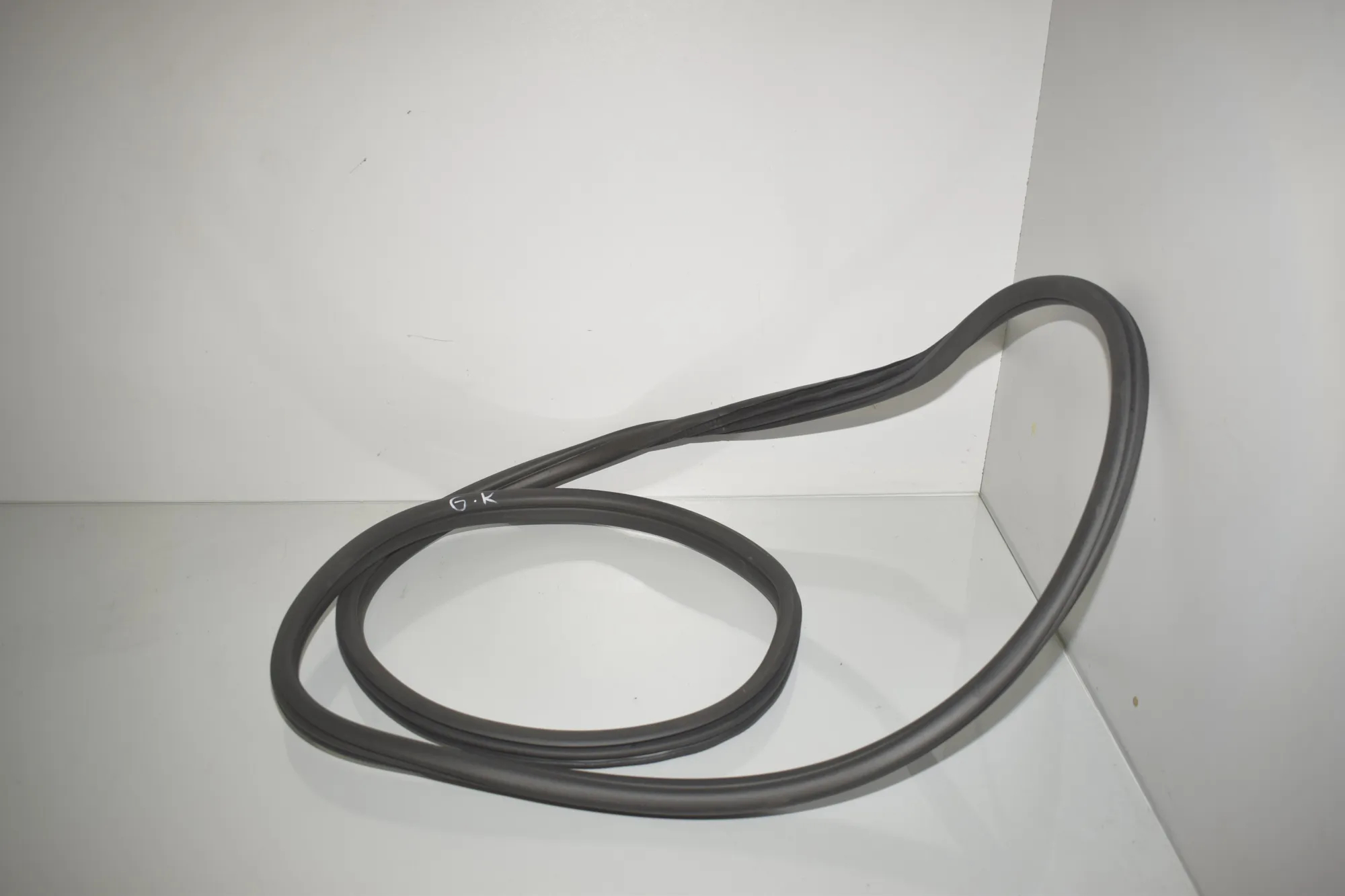 Rear Left Door Seal Rubber – OEM 9880689 · BMW 1 (F40) (2019 - -) F40) 116 d 2020 – 2