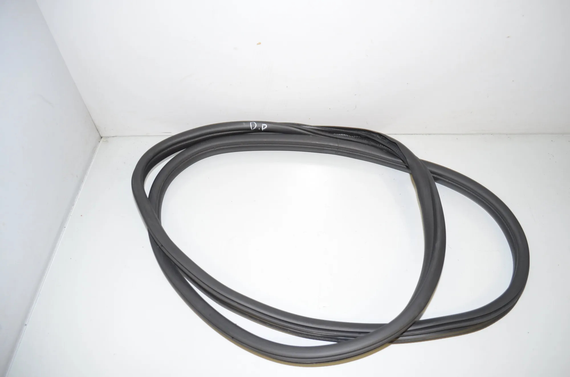 Front Right Door Seal Rubber – OEM 9880688 · BMW 1 (F40) (2019 - -) F40) 116 d 2020