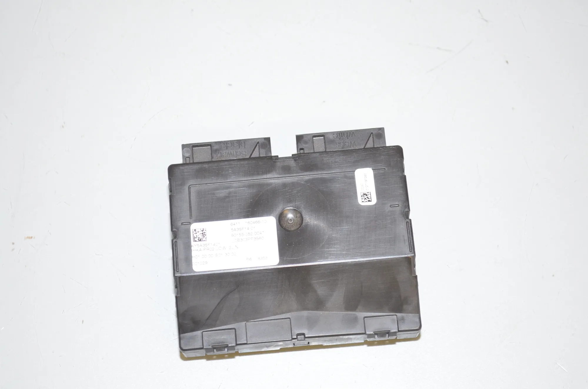 Other Control Units – OEM 64115B6B582 · BMW 1 (F40) (2019 - -) F40) 116 d 2020