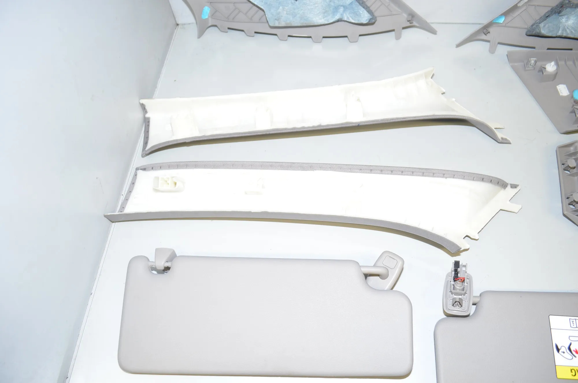 Interior Side Pillars Trim Kit – OEM 7444550 · BMW 1 (F40) (2019 - -) F40) 116 d 2020 – 7