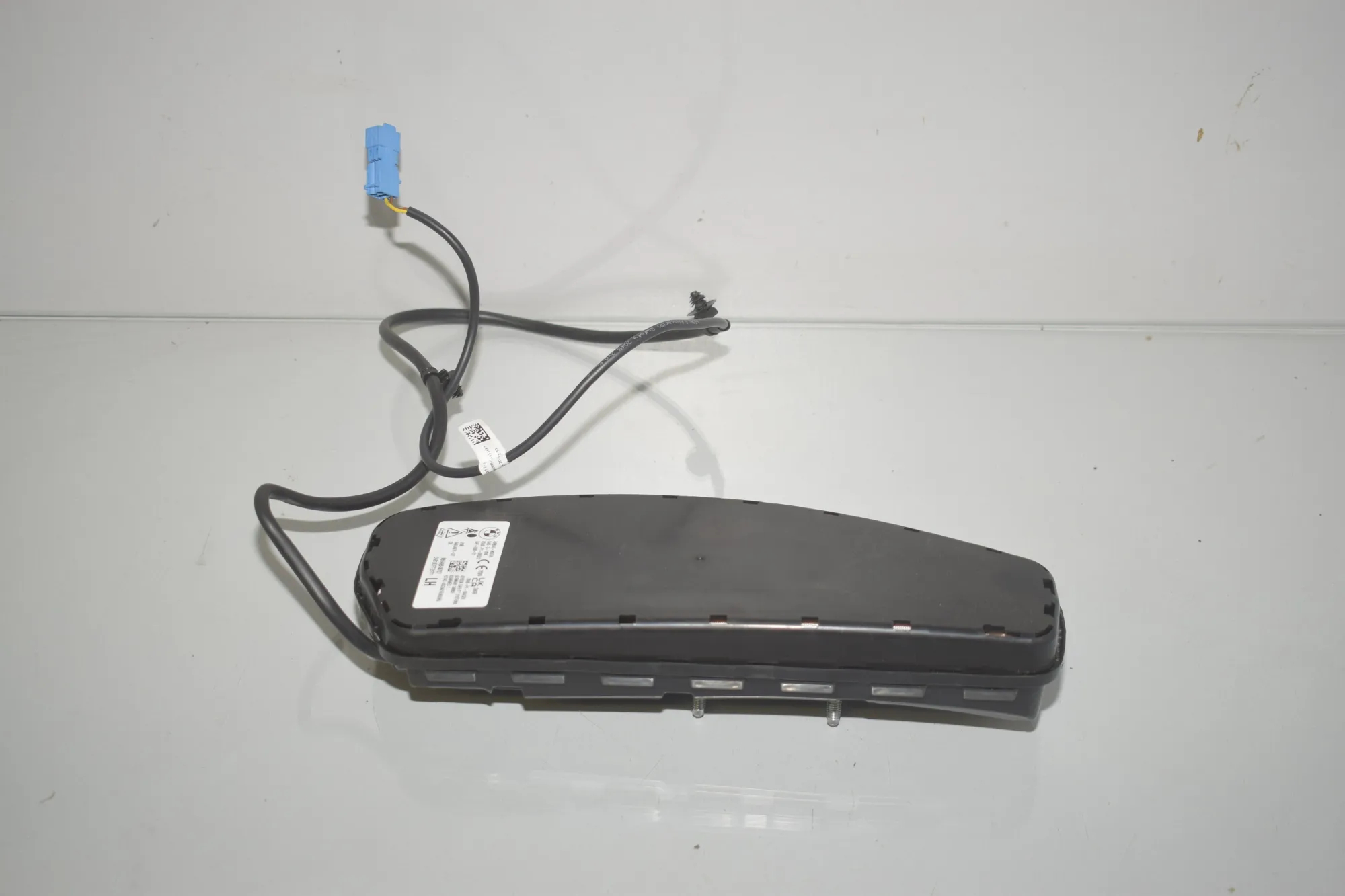 Seat Safety Bag SRS – OEM 9493487 · BMW iX2 BMW iX2 xDrive 30 2023