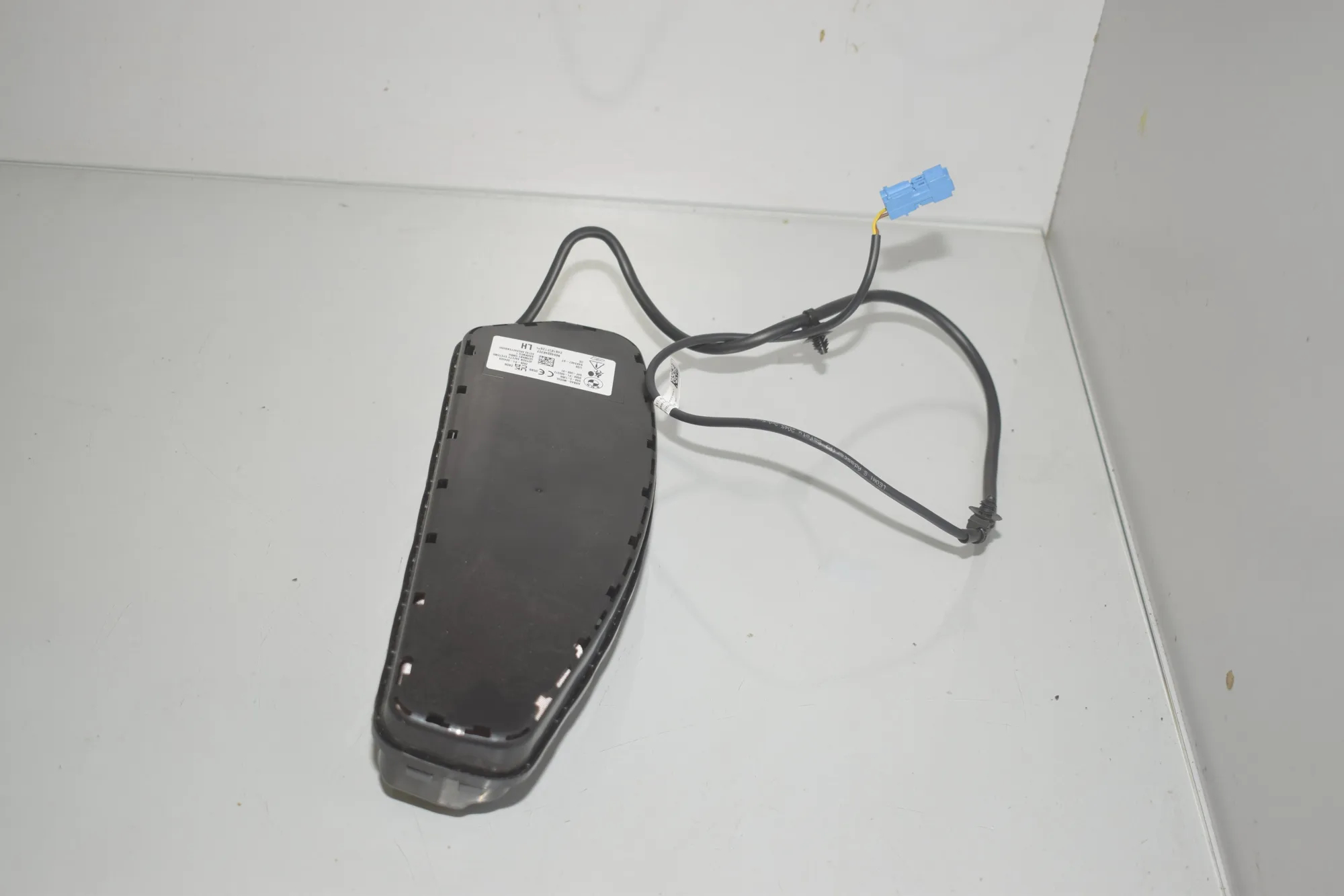 Seat Safety Bag SRS – OEM 9493487 · BMW iX2 BMW iX2 xDrive 30 2023 – 2