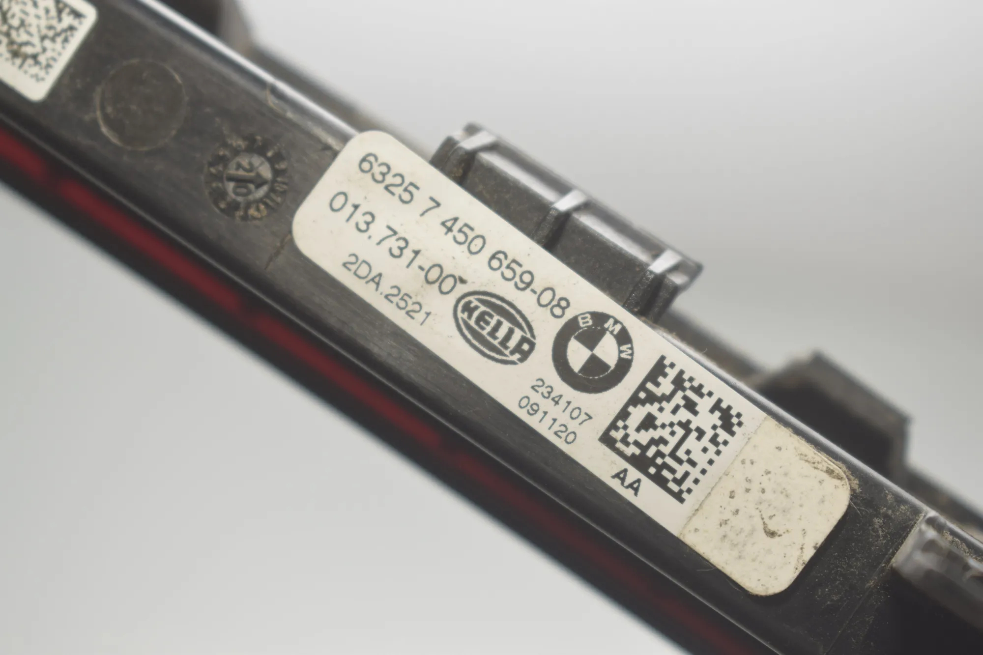 Rear Third Brake Stop Light – OEM 7450659 · BMW 1 (F40) (2019 - -) F40) 116 d 2020 – 4