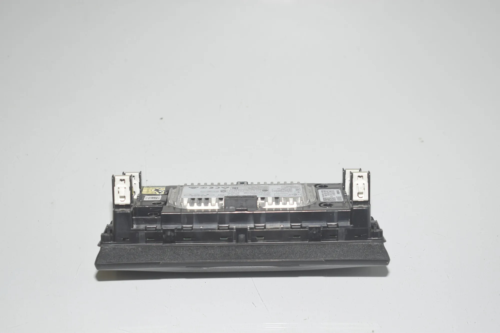 Wireless Charging Station – OEM 5A1DB20 · BMW 1 (F40) (2019 - -) F40) 116 d 2020 – 3