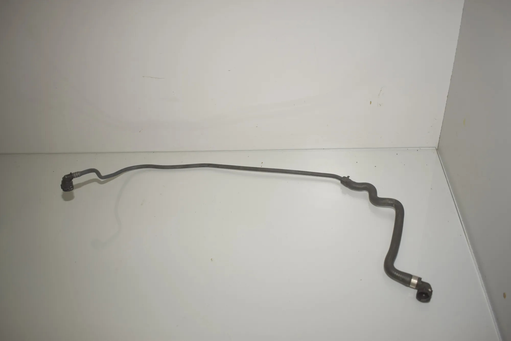 Coolant Hose Pipe – OEM 7646896 · BMW 2 Gran Tourer (F46) 218 i 2015 – 2