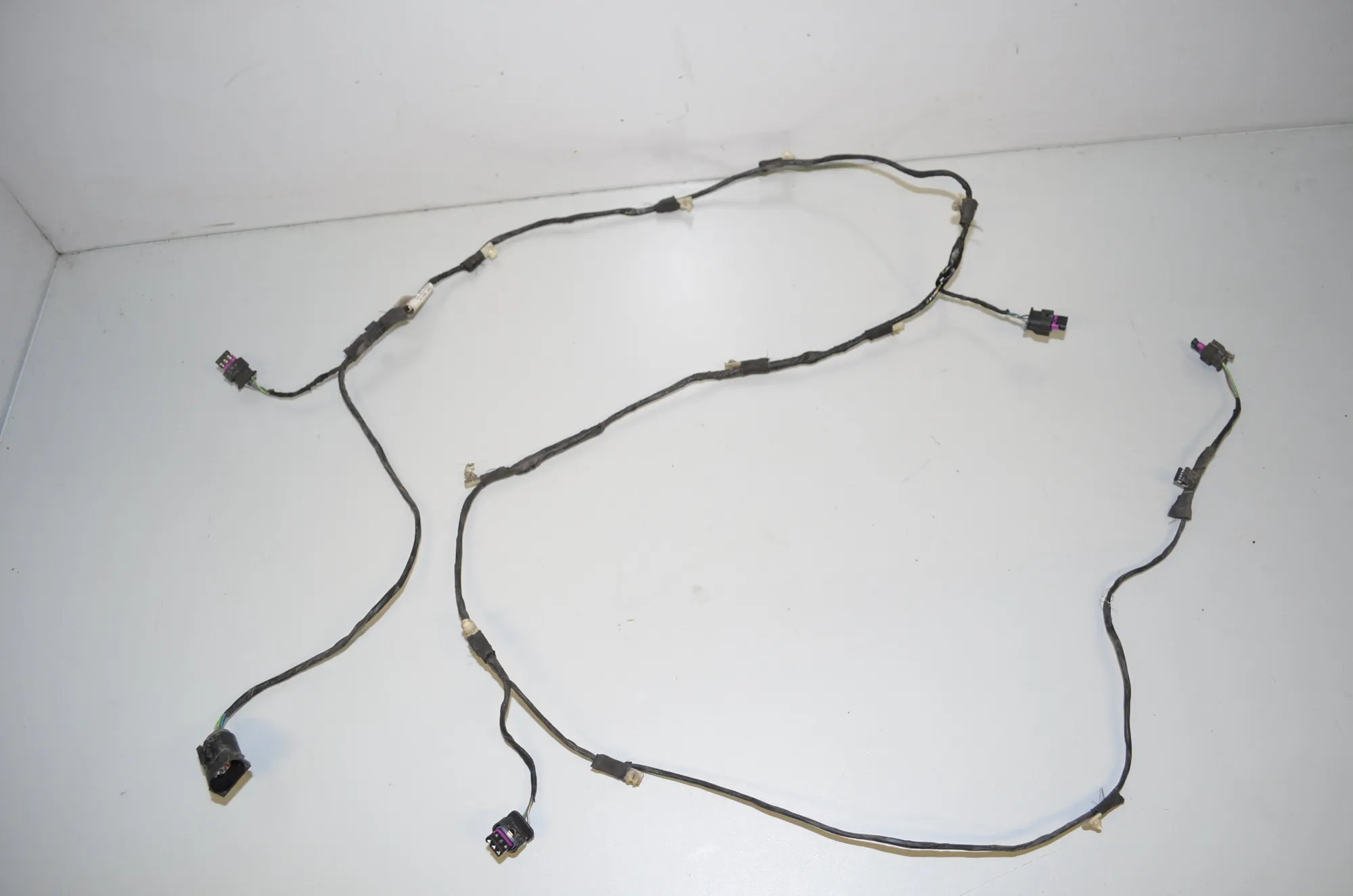 Front Parking Sensor Wiring Loom – OEM 9361647 · BMW 2 Gran Tourer (F46) 218 i 2015 – 2