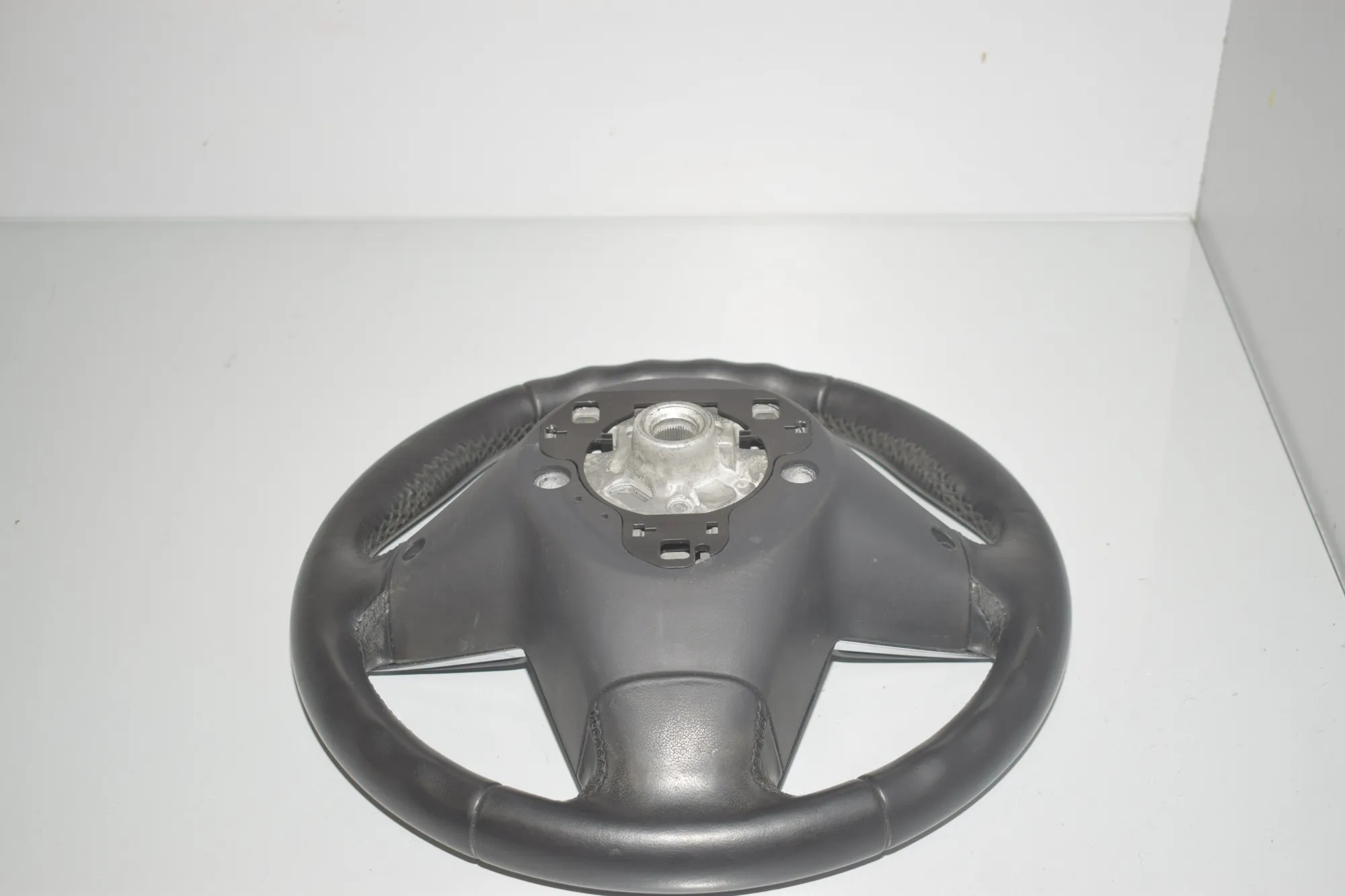 Steering Wheel – OEM 6860284 · BMW 2 Gran Tourer (F46) 218 i 2015 – 5