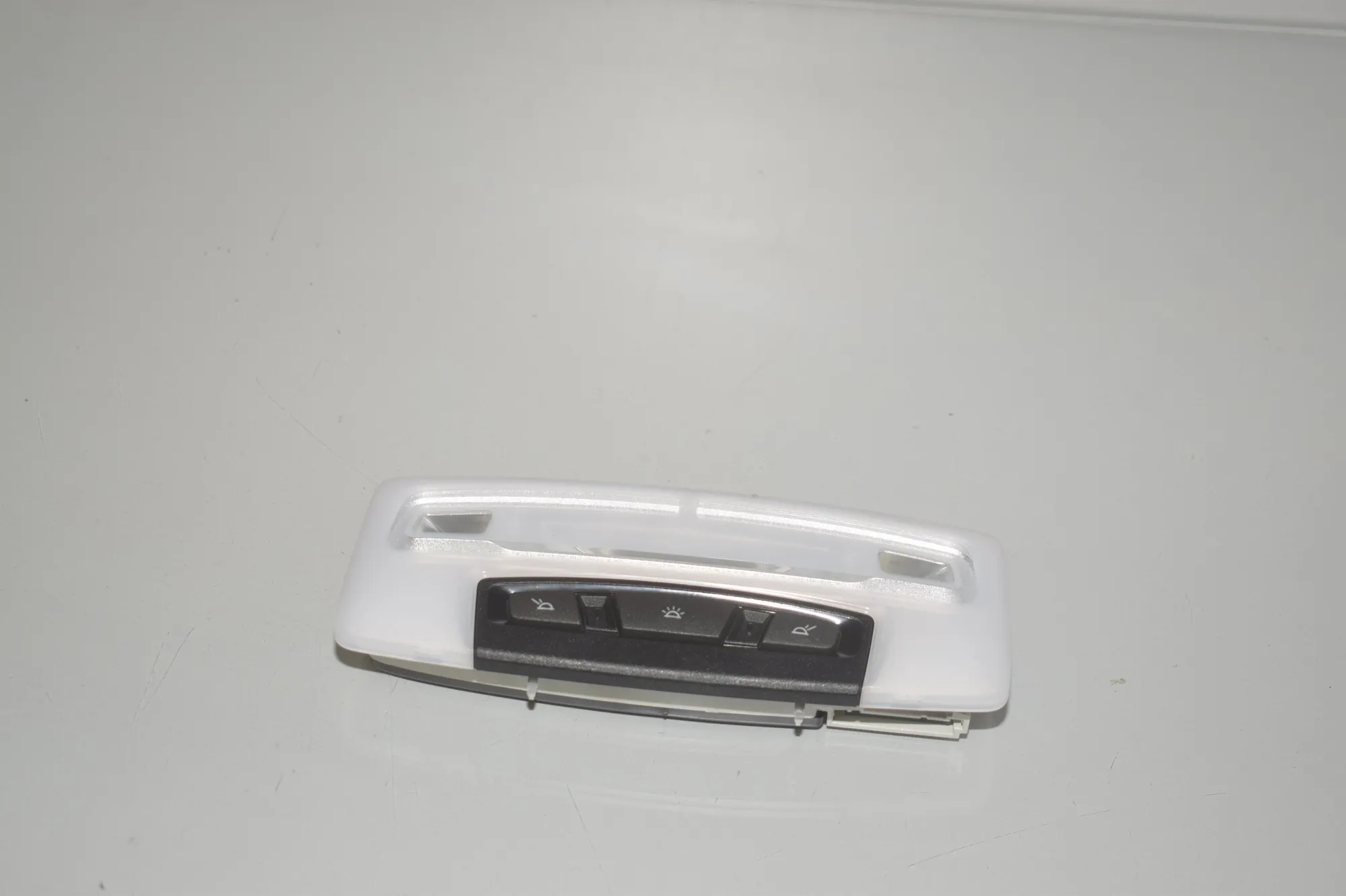 Interior Lighting – OEM 9355405 · BMW 2 Gran Tourer (F46) 218 i 2015 – 2