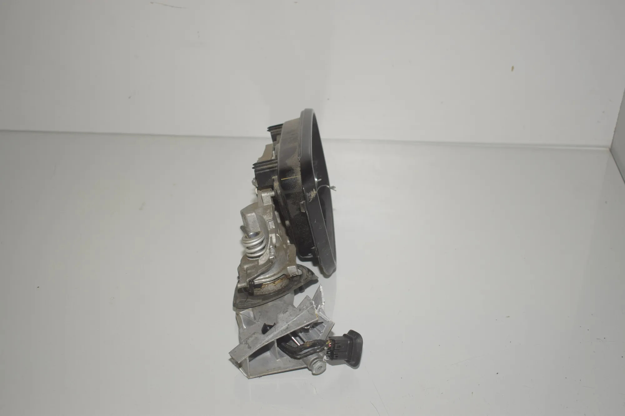 Right Side Wing Mirror – OEM 7485204 · BMW 5 (G30) (2016 - -) M 550 i xDrive 2017 – 2