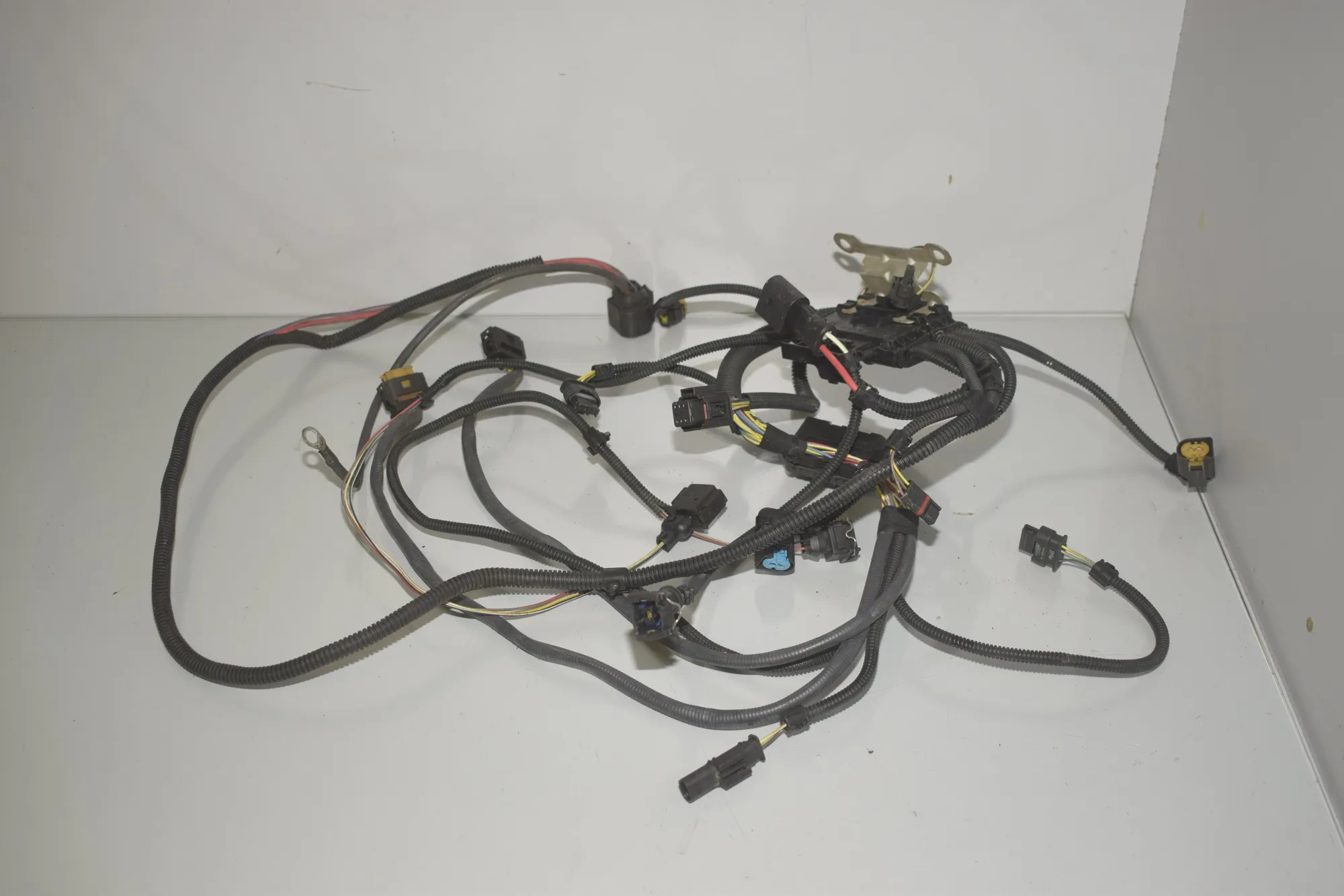 Engine Cable Harness – OEM 7591981 · BMW 5 (F10) BMW 5 (F10) 535 i 2013