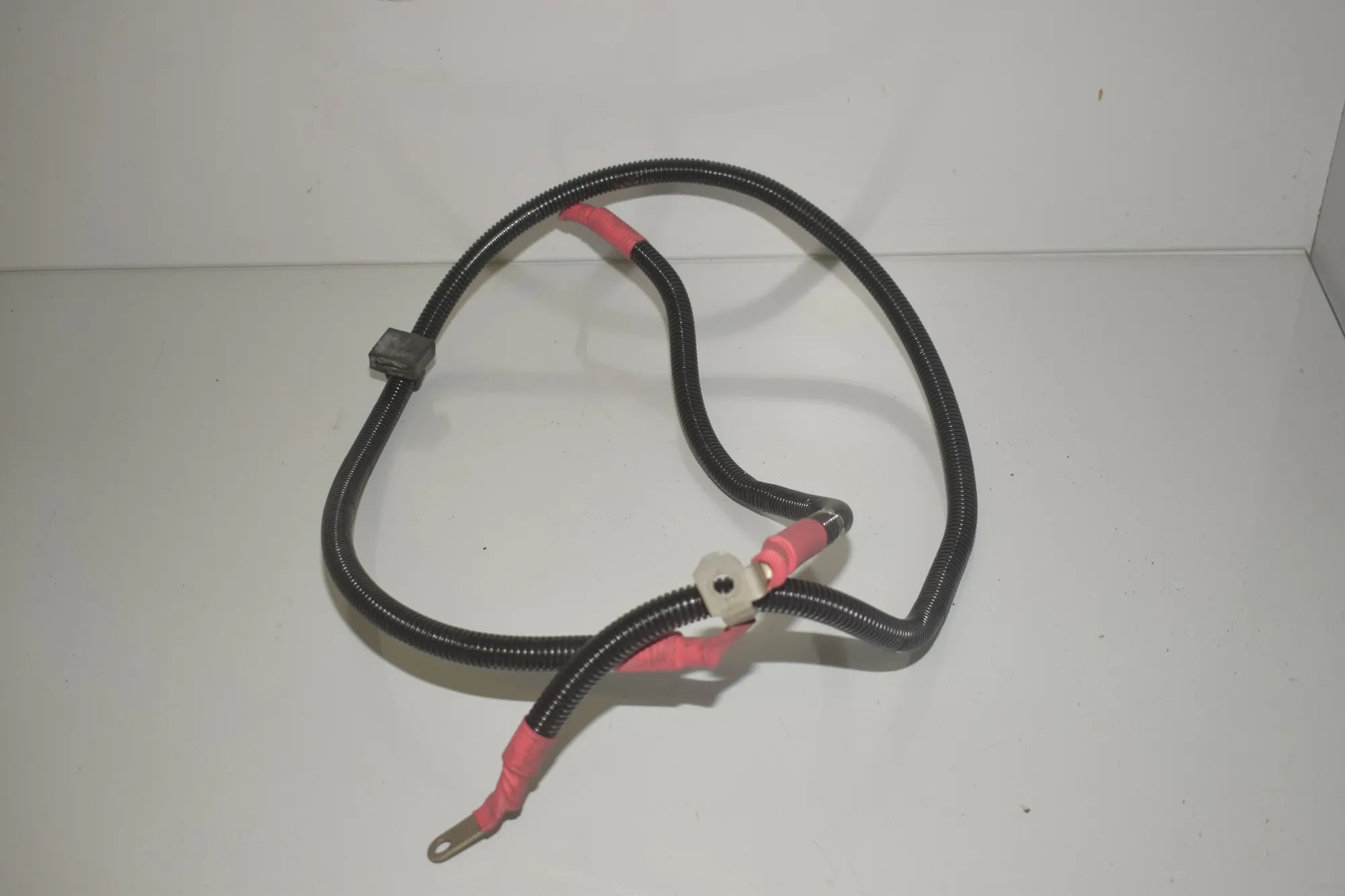 Positive Battery Cable – OEM 7535595 · BMW X5 (F15, F85) BMW X5 (F15, F85) sDrive 35 i 2013 – 2