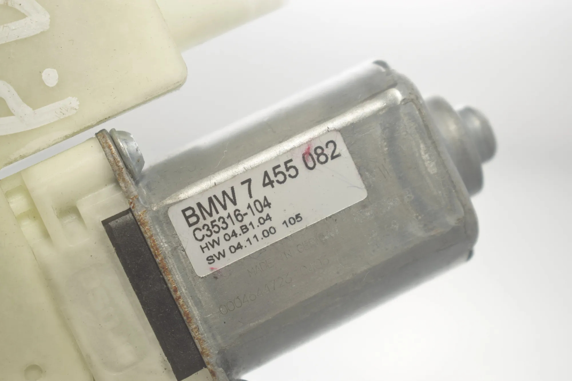 Front Right Door Window Control Motor – OEM 7455082 · BMW 7 (G11, G12) 730 d 2016 – 5