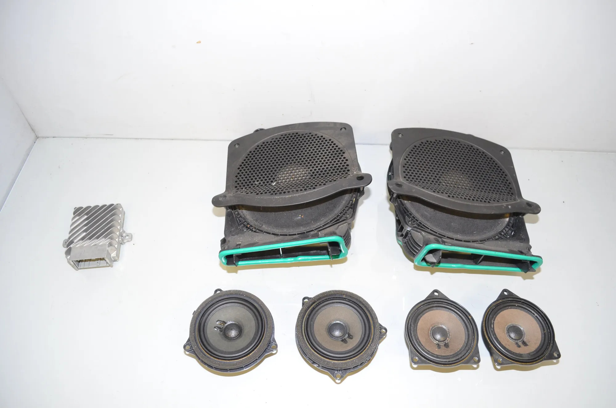 Sound Audio System Set – OEM 9395858 · BMW 5 (G30) (2016 - -) M 550 i xDrive 2017