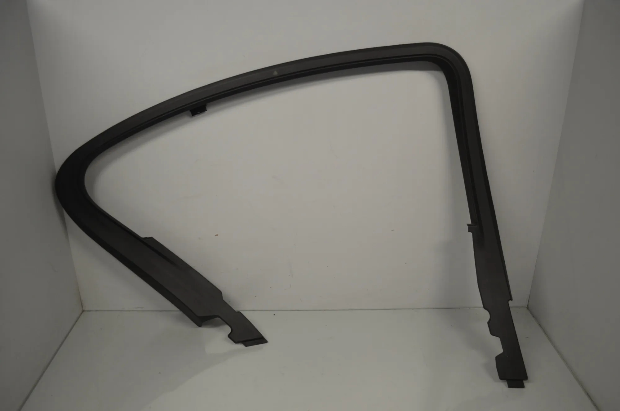 Rear Left Door Panel Trim – OEM 7384927 · BMW 5 (G30) (2016 - -) M 550 i xDrive 2017