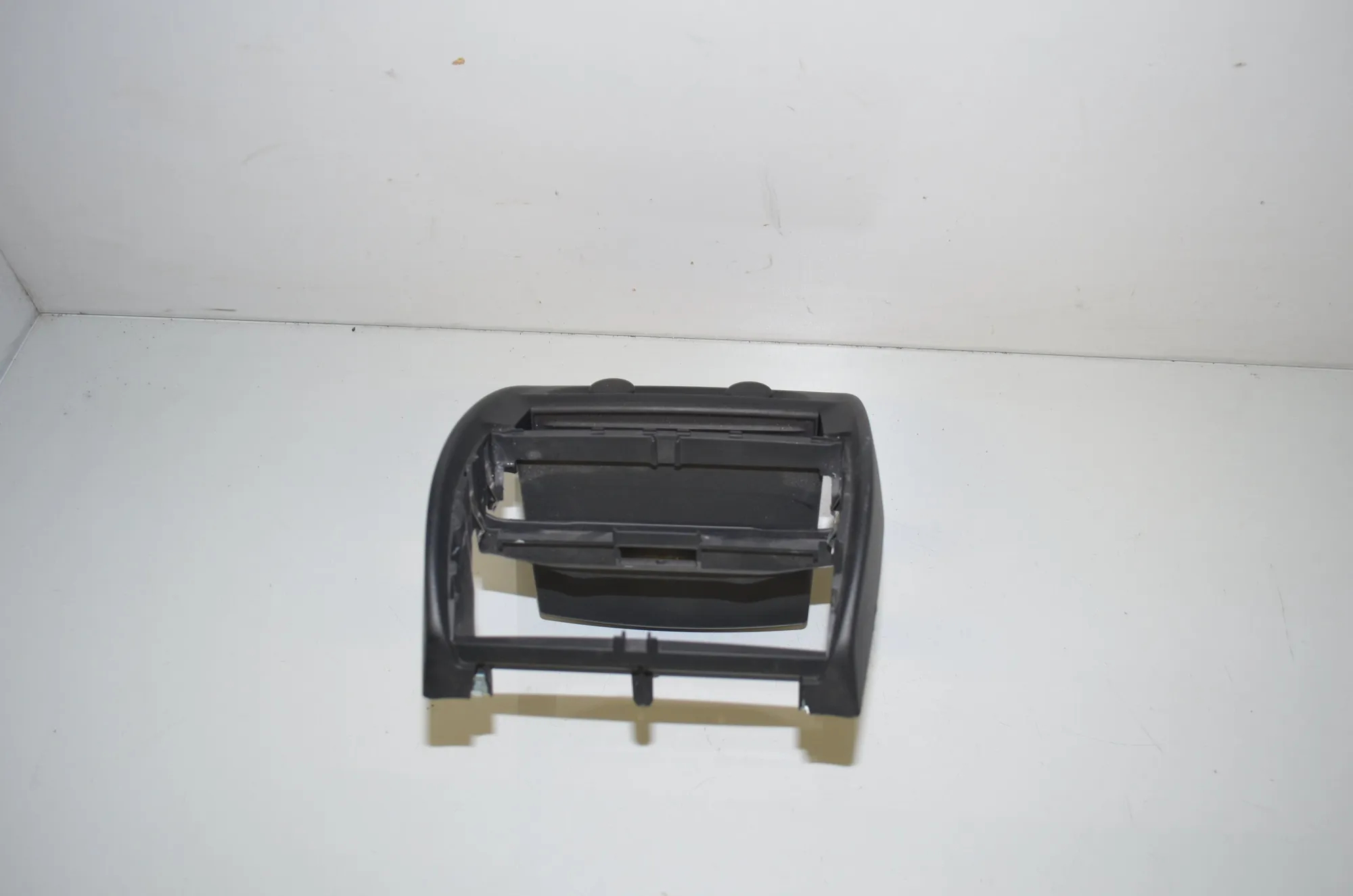 Center Console Trim – OEM 9377080 · BMW 5 (G30) (2016 - -) M 550 i xDrive 2017 – 3