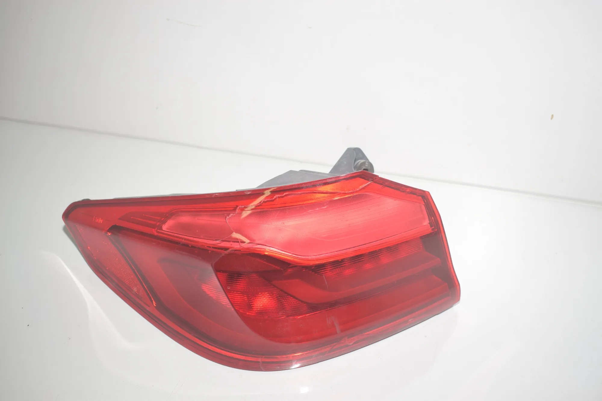 Rear Left Tail Light – OEM 7376463 · BMW 5 (G30) (2016 - -) M 550 i xDrive 2017 – 4