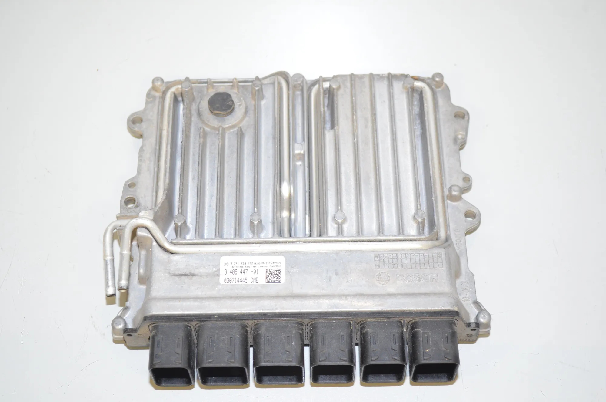 Engine Ignition ECU Set – OEM 8800386 · BMW 5 (G30) (2016 - -) M 550 i xDrive 2017 – 11