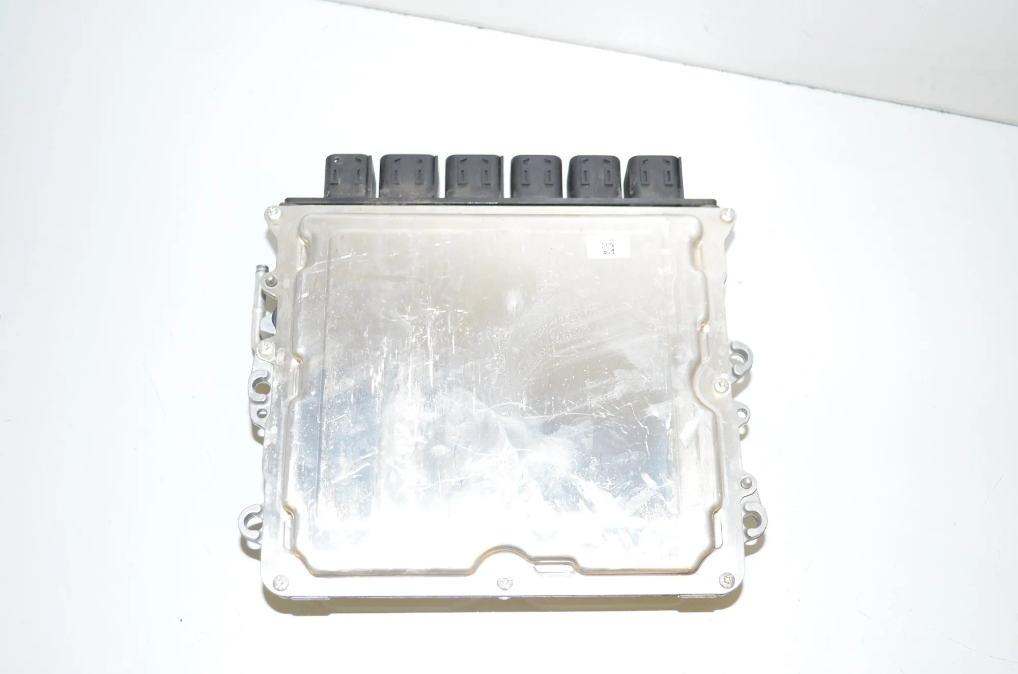 Engine Ignition ECU Set – OEM 8800386 · BMW 5 (G30) (2016 - -) M 550 i xDrive 2017 – 9