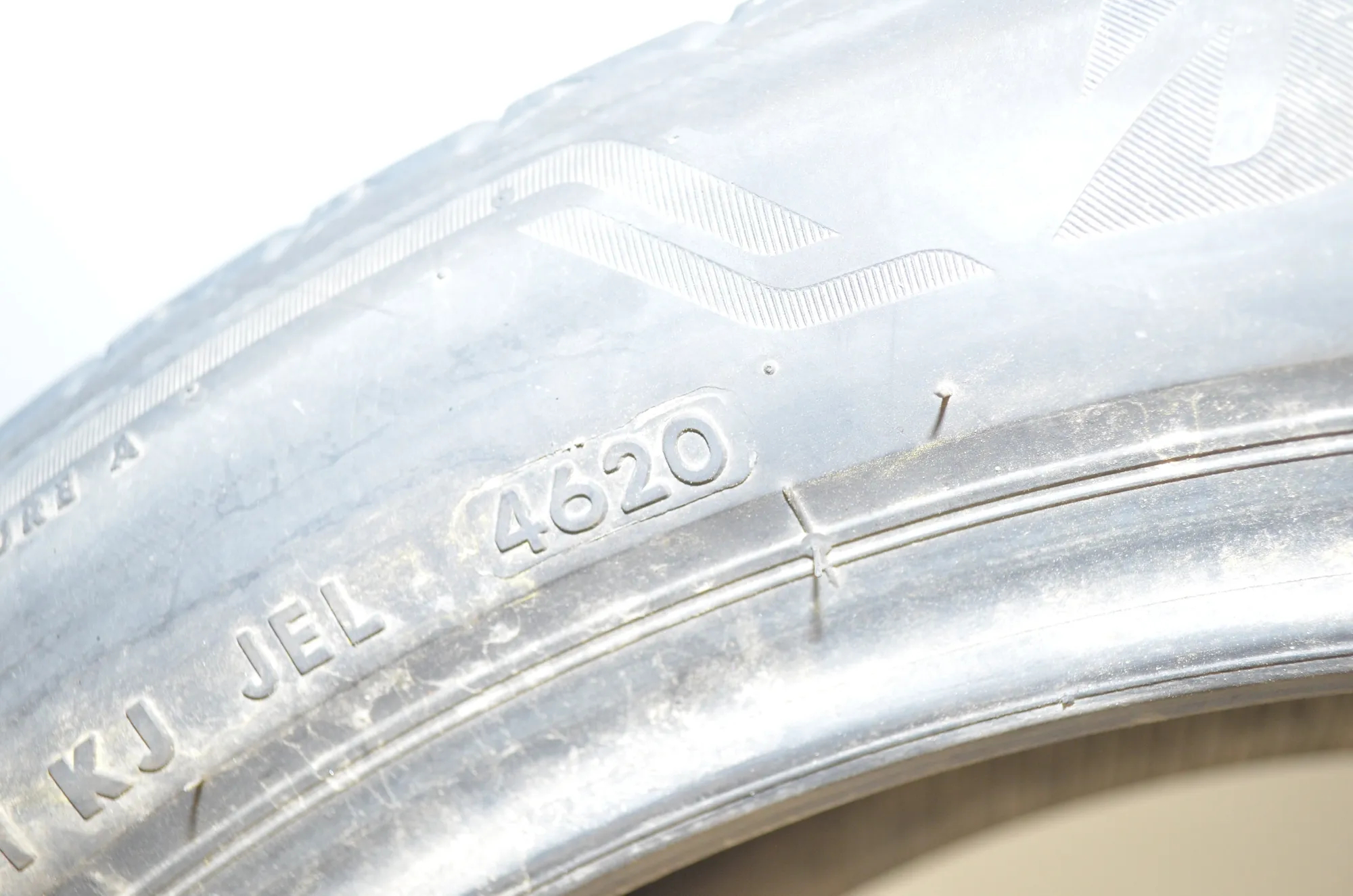 Tire · BMW X5 (E70) BMW X5 (E70) 3.0 d 2007 – 4