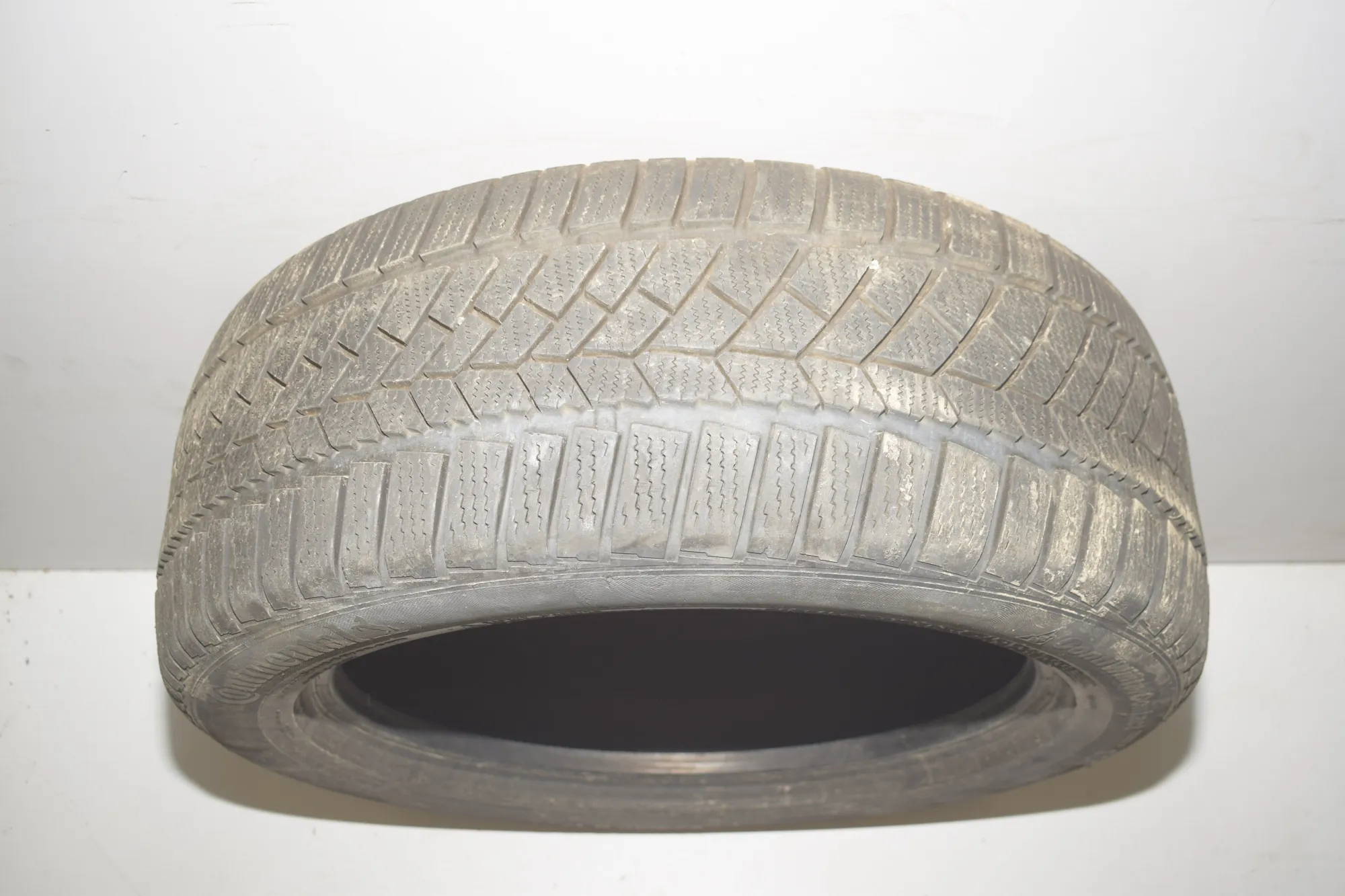 Tire · BMW 5 (F10) BMW 5 (F10) 518 d 2014 – 3