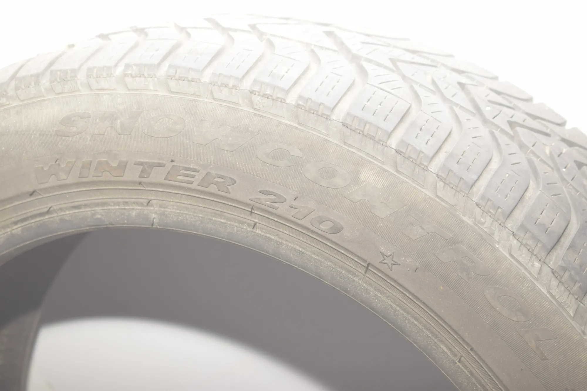 Tire · BMW 1 (F40) BMW 1 (F40) (F40) 118 d 2019 – 5