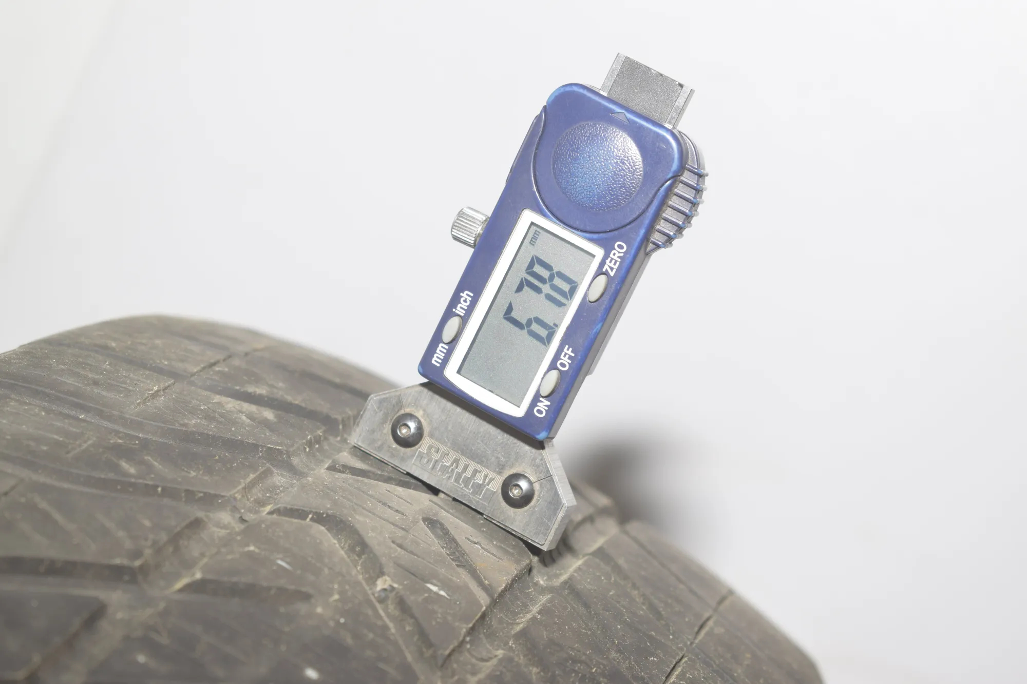 Tire · BMW 1 (F40) BMW 1 (F40) (F40) 118 d 2019 – 10