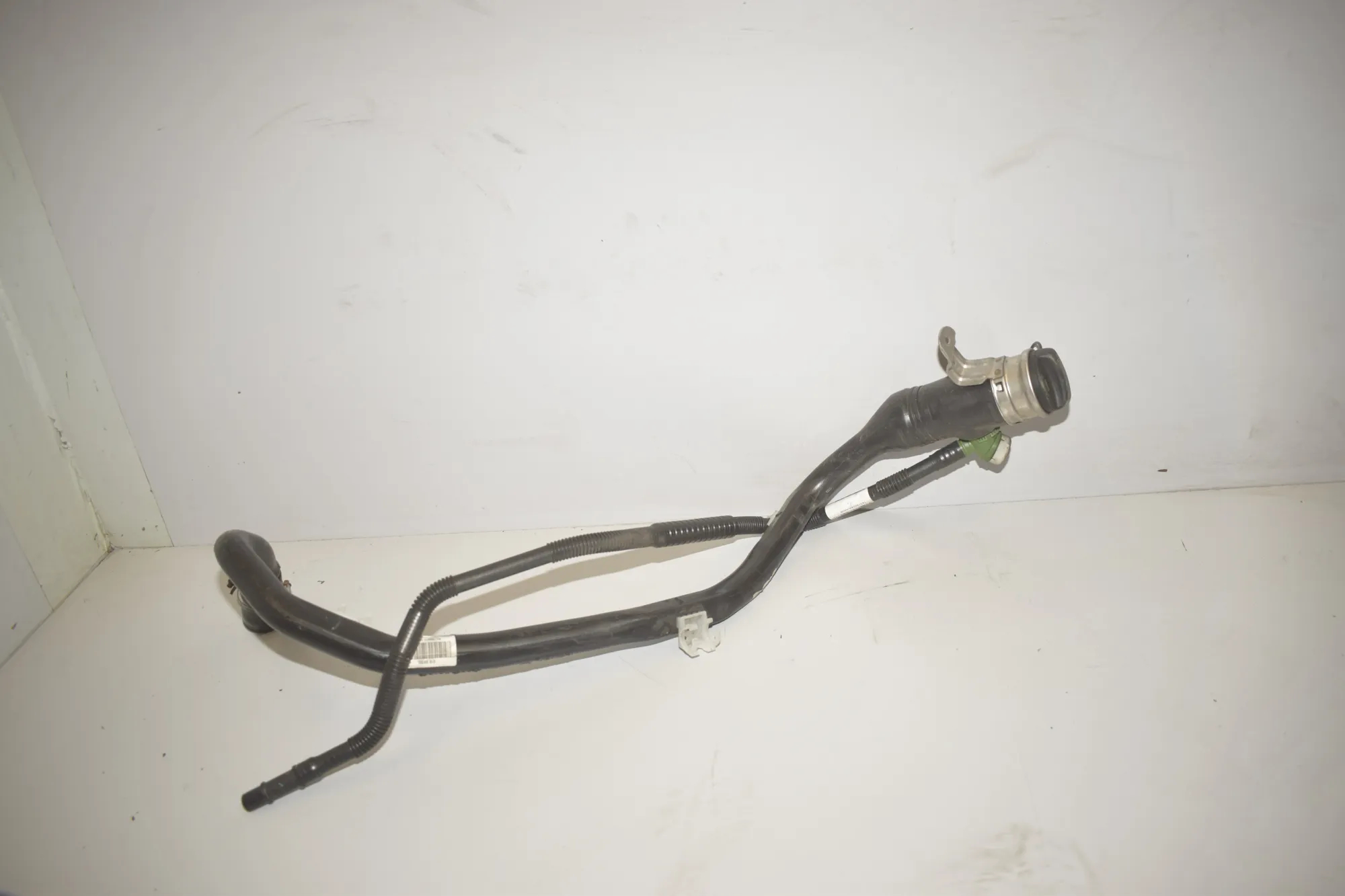 Fuel Tank Pipe – OEM 7356517 · BMW 7 (G11, G12) 730 d 2016 – 3
