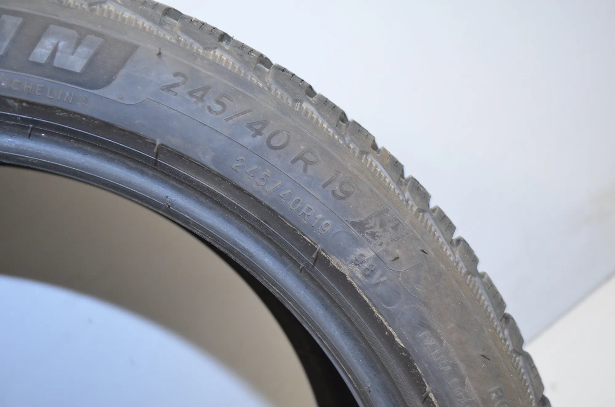 Tire · BMW 3 (F30, F80) BMW 3 (F30, F80) 330 d 2013 – 3
