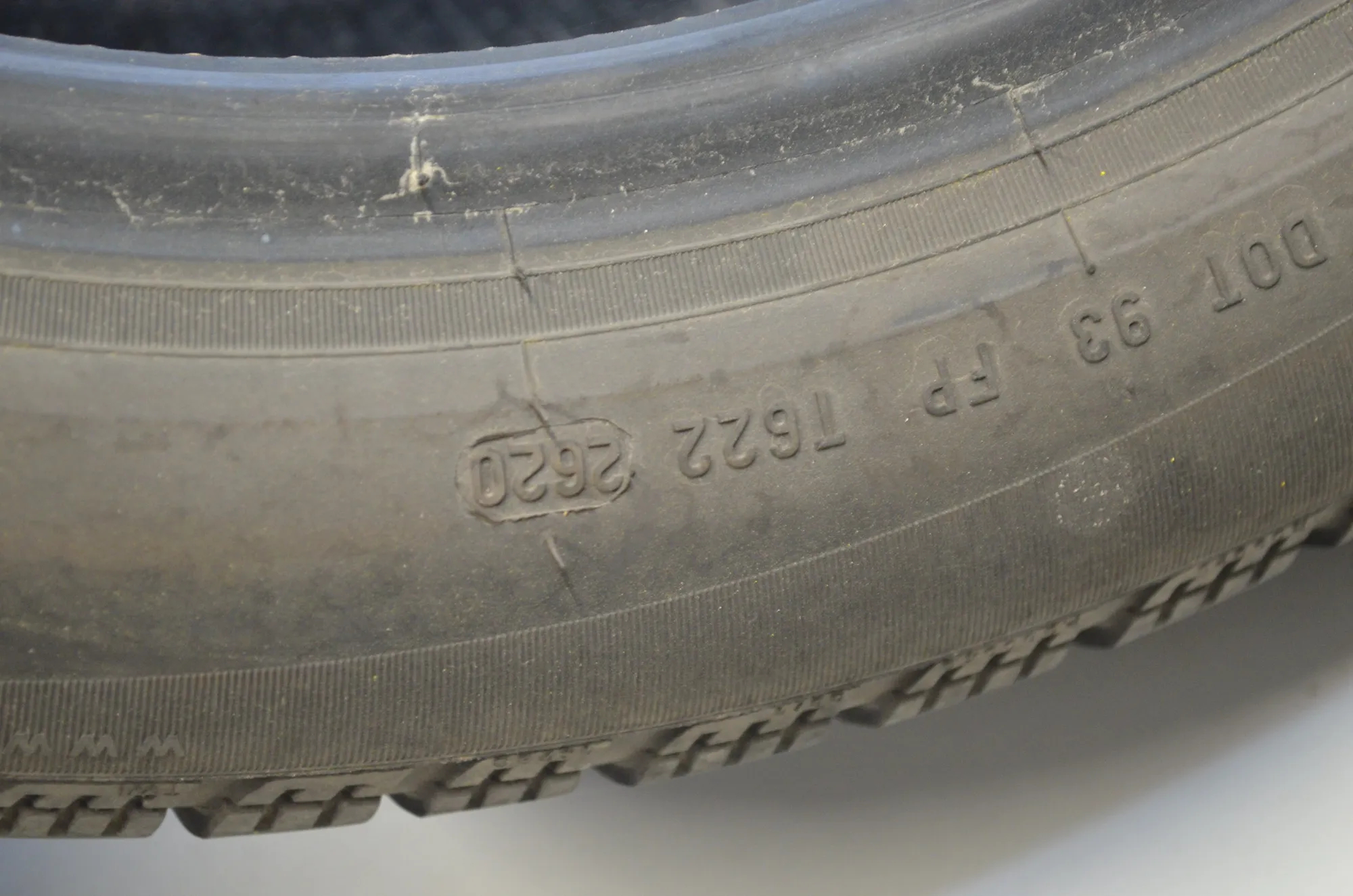 Tire · BMW 5 (F10) BMW 5 (F10) 520 d 2014 – 7
