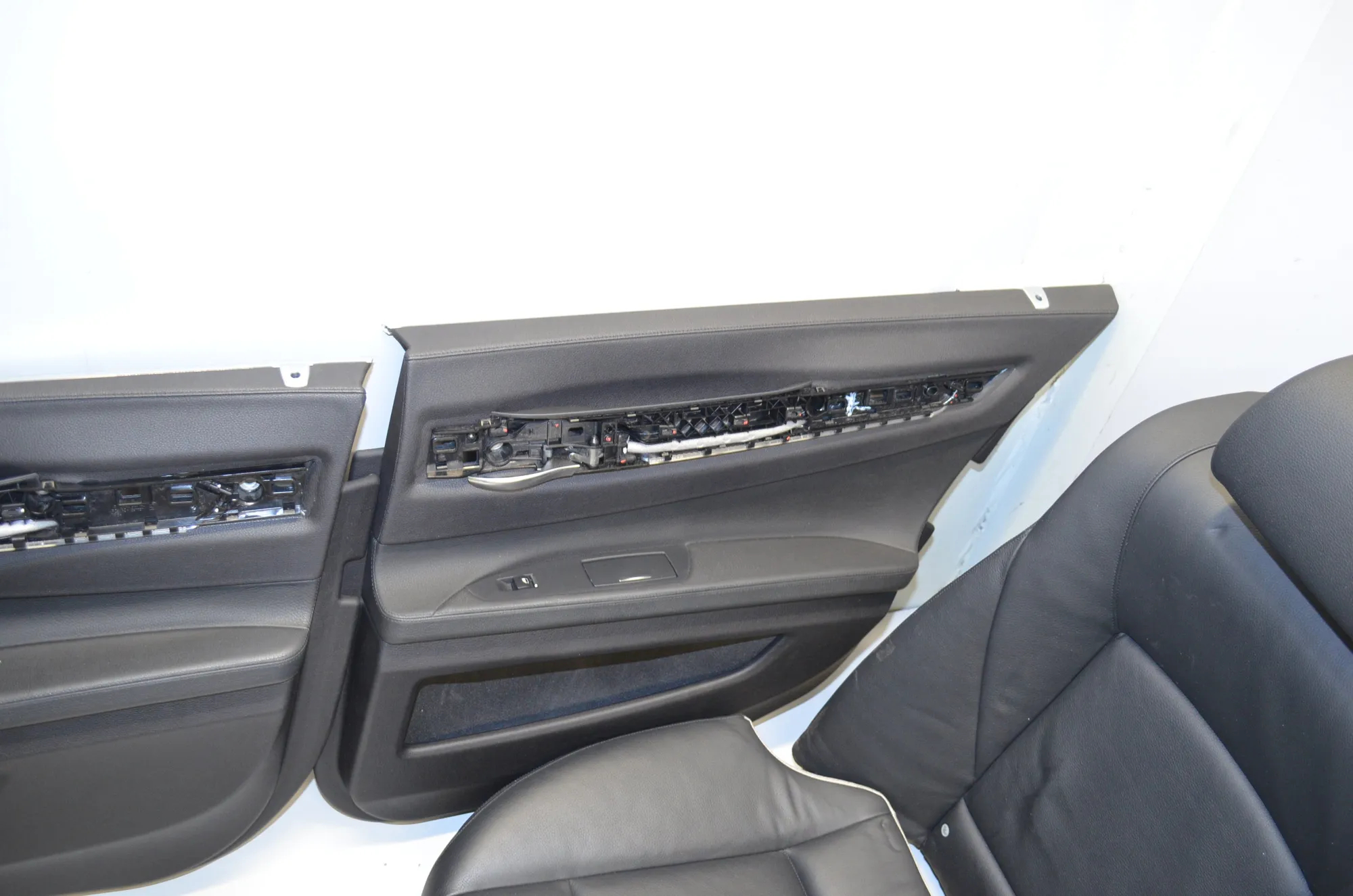 Seat set · BMW 7 (F01, F02) 730 d 2011 – 10
