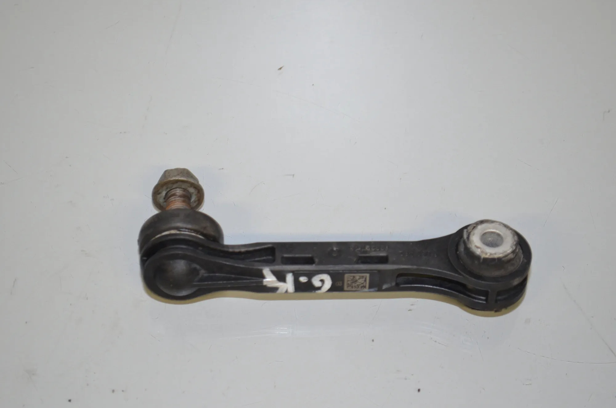 Rear Left Stabilizer Link – OEM 6861482 · BMW 5 (G30) (2016 - -) M 550 i xDrive 2017