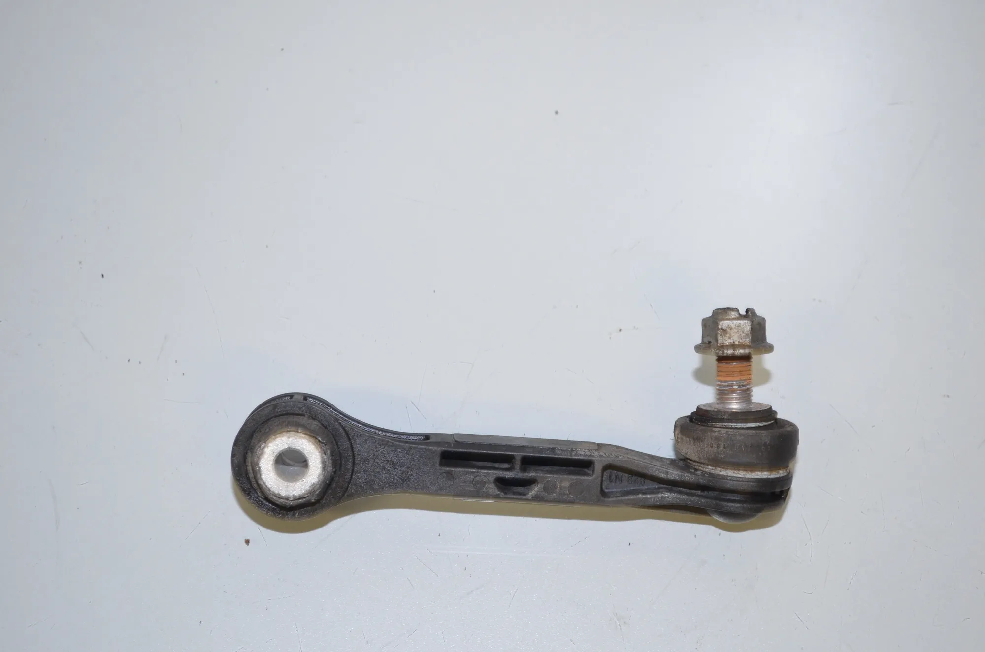 Rear Right Stabilizer Link – OEM 6861482 · BMW 5 (G30) (2016 - -) M 550 i xDrive 2017 – 3