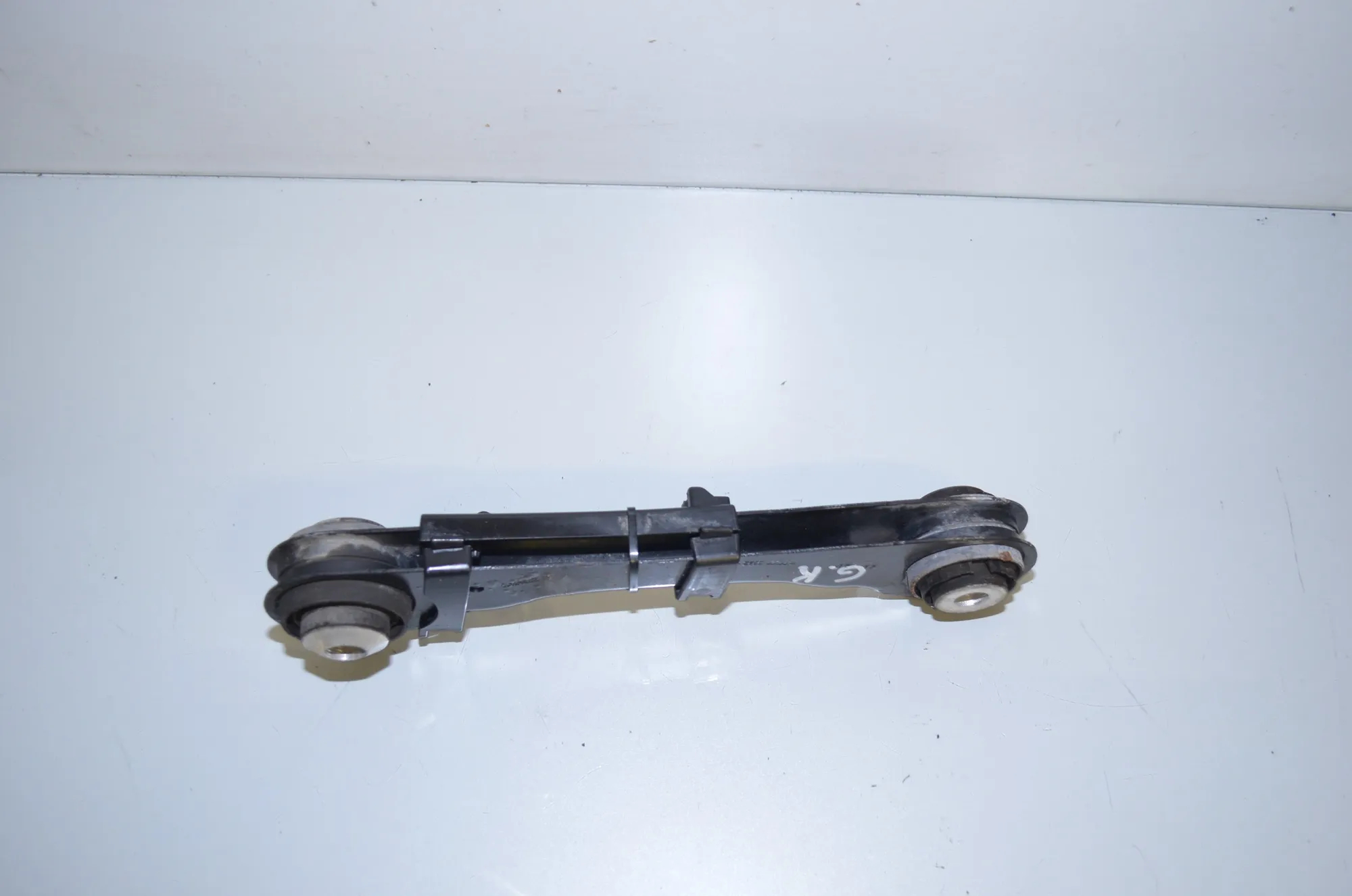 Rear Left Control Arm – OEM 6867537 · BMW 5 (G30) (2016 - -) M 550 i xDrive 2017 – 4