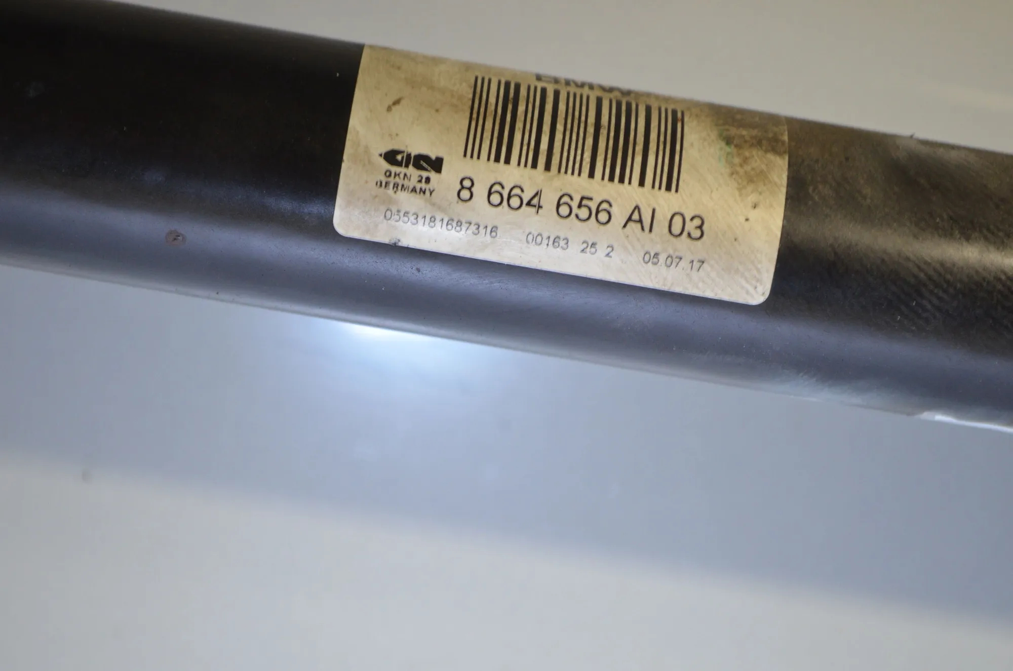 Rear Right Driveshaft – OEM 8664656 · BMW 5 (G30) (2016 - -) M 550 i xDrive 2017 – 4