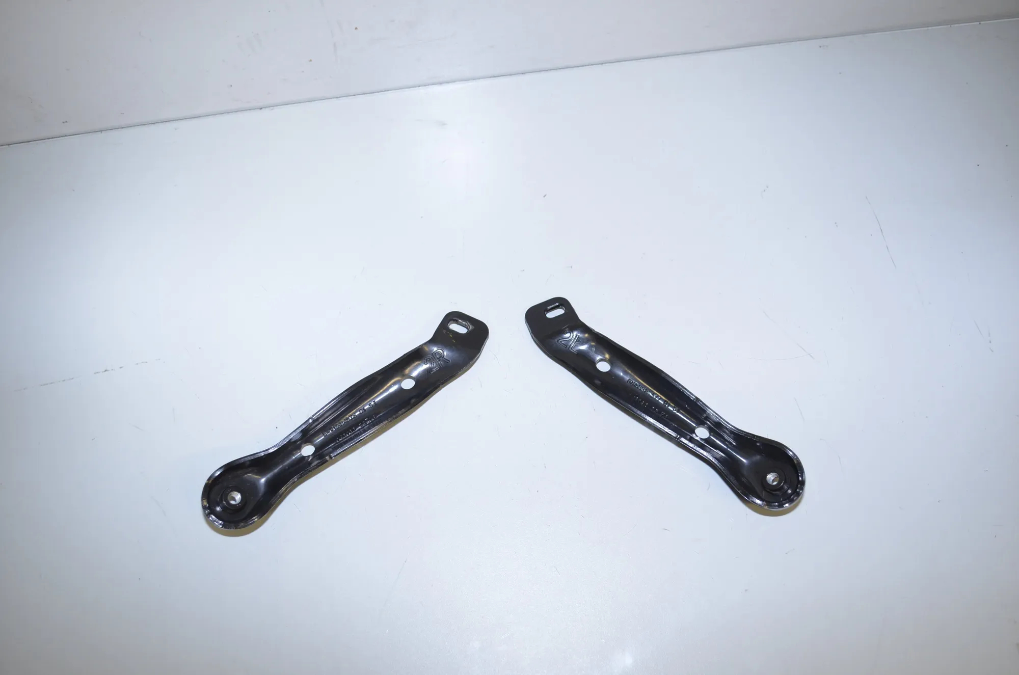 Other Body Parts – OEM 6864578 · BMW 7 (G11, G12) 730 d 2016 – 3
