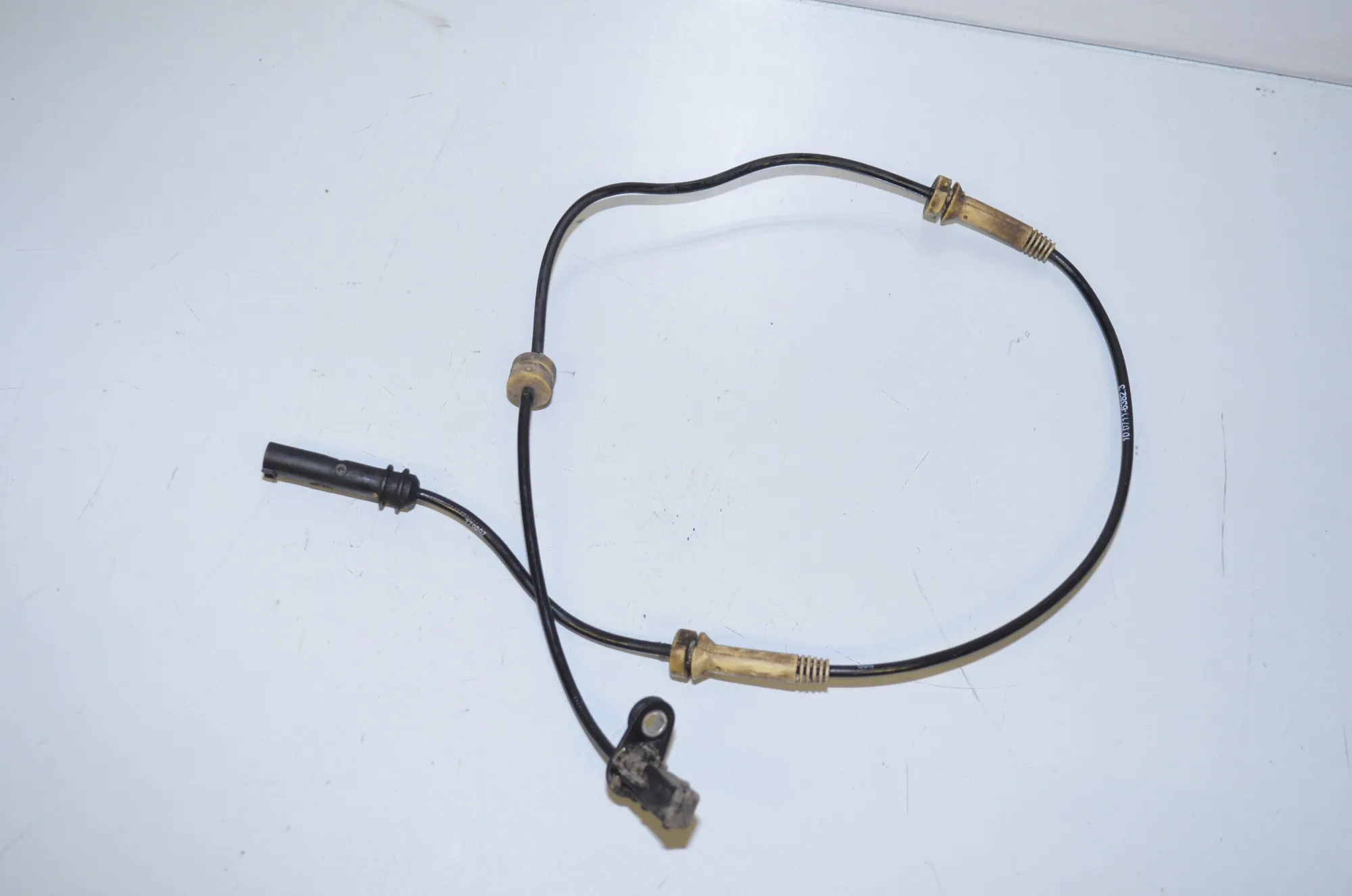 Front Right ABS Sensor – OEM 6859589 · BMW 7 (G11, G12) 730 d 2016 – 3