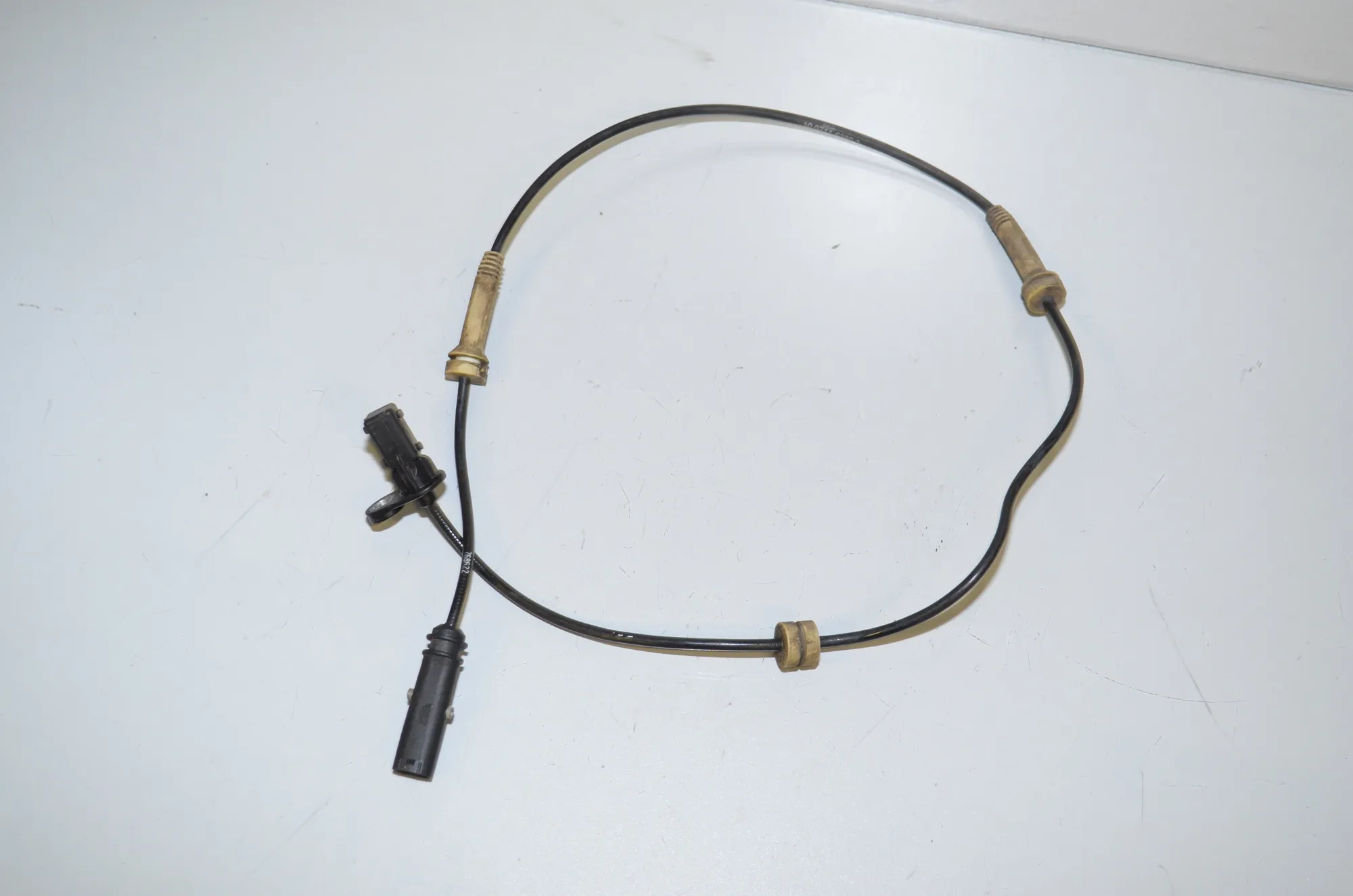 Front Left ABS Sensor – OEM 6859589 · BMW 7 (G11, G12) 730 d 2016 – 3