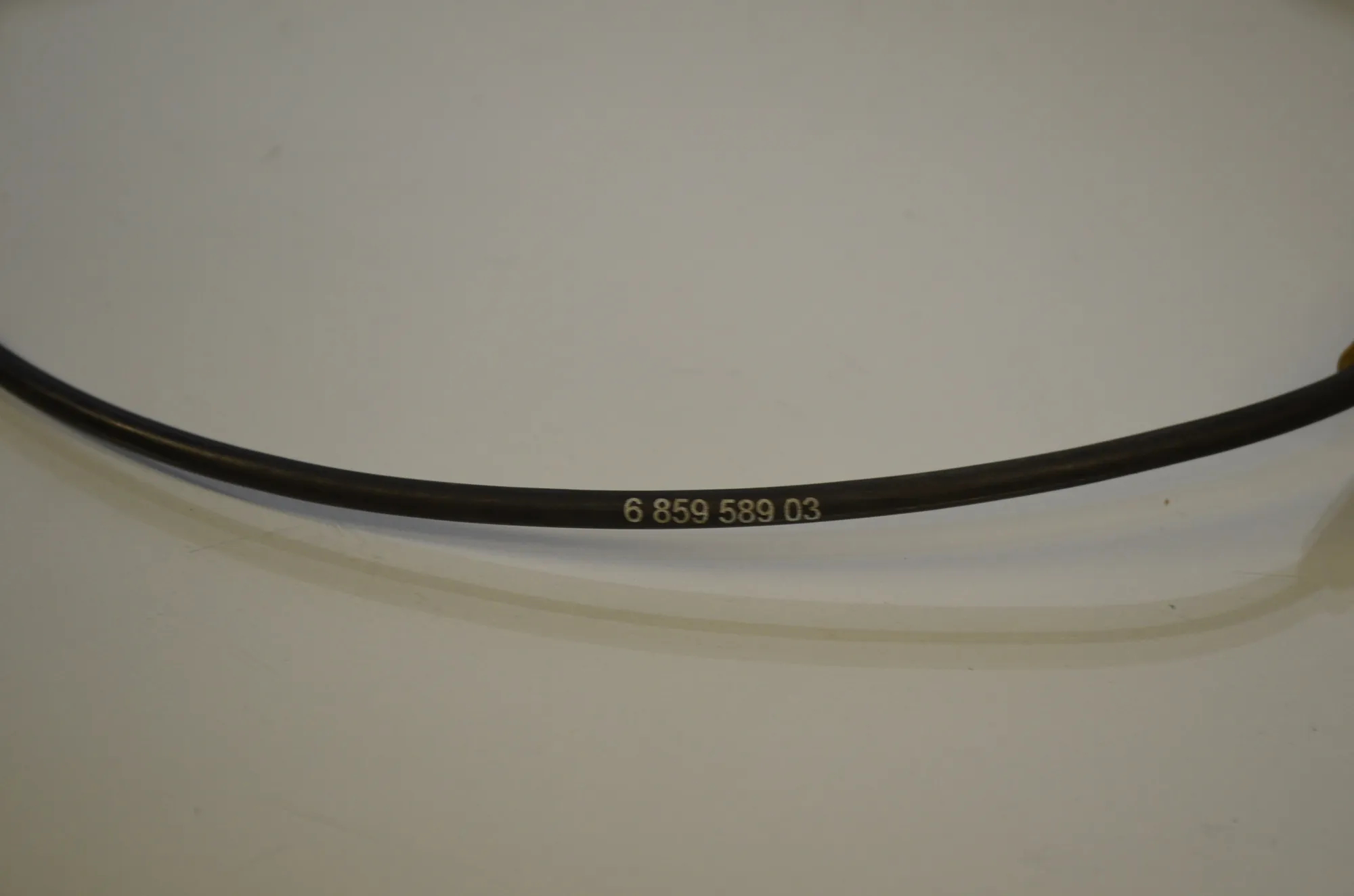 Front Left ABS Sensor – OEM 6859589 · BMW 7 (G11, G12) 730 d 2016 – 4