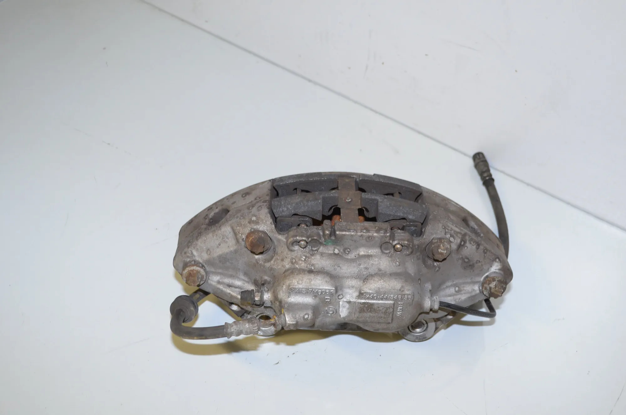 Front Right Brake Caliper – OEM 6891276 · BMW 7 (G11, G12) 730 d 2016 – 2