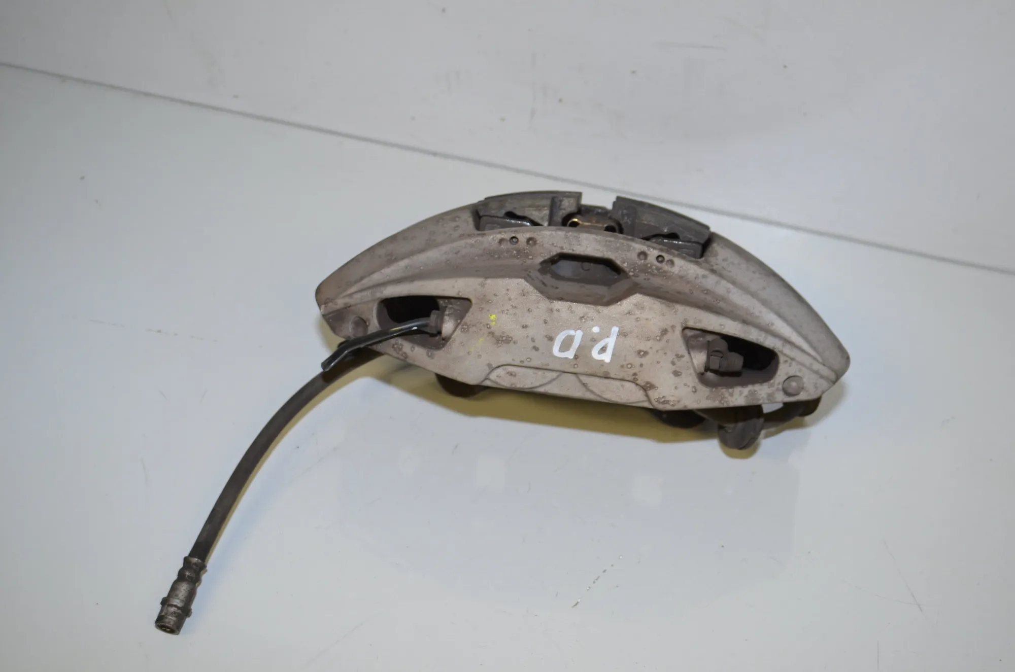 Front Right Brake Caliper – OEM 6891276 · BMW 7 (G11, G12) 730 d 2016