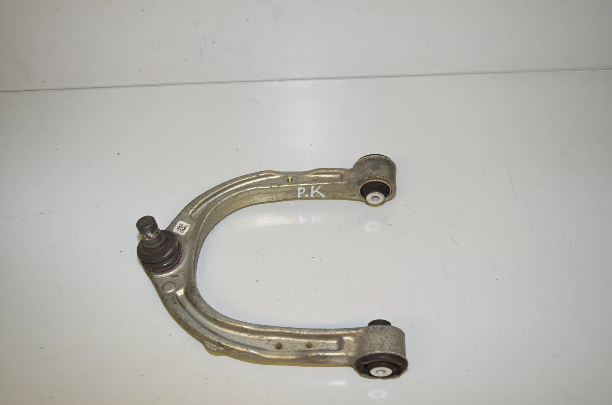 Front Left Upper Control Arm – OEM 6868530 · BMW 7 (G11, G12) 730 d 2016