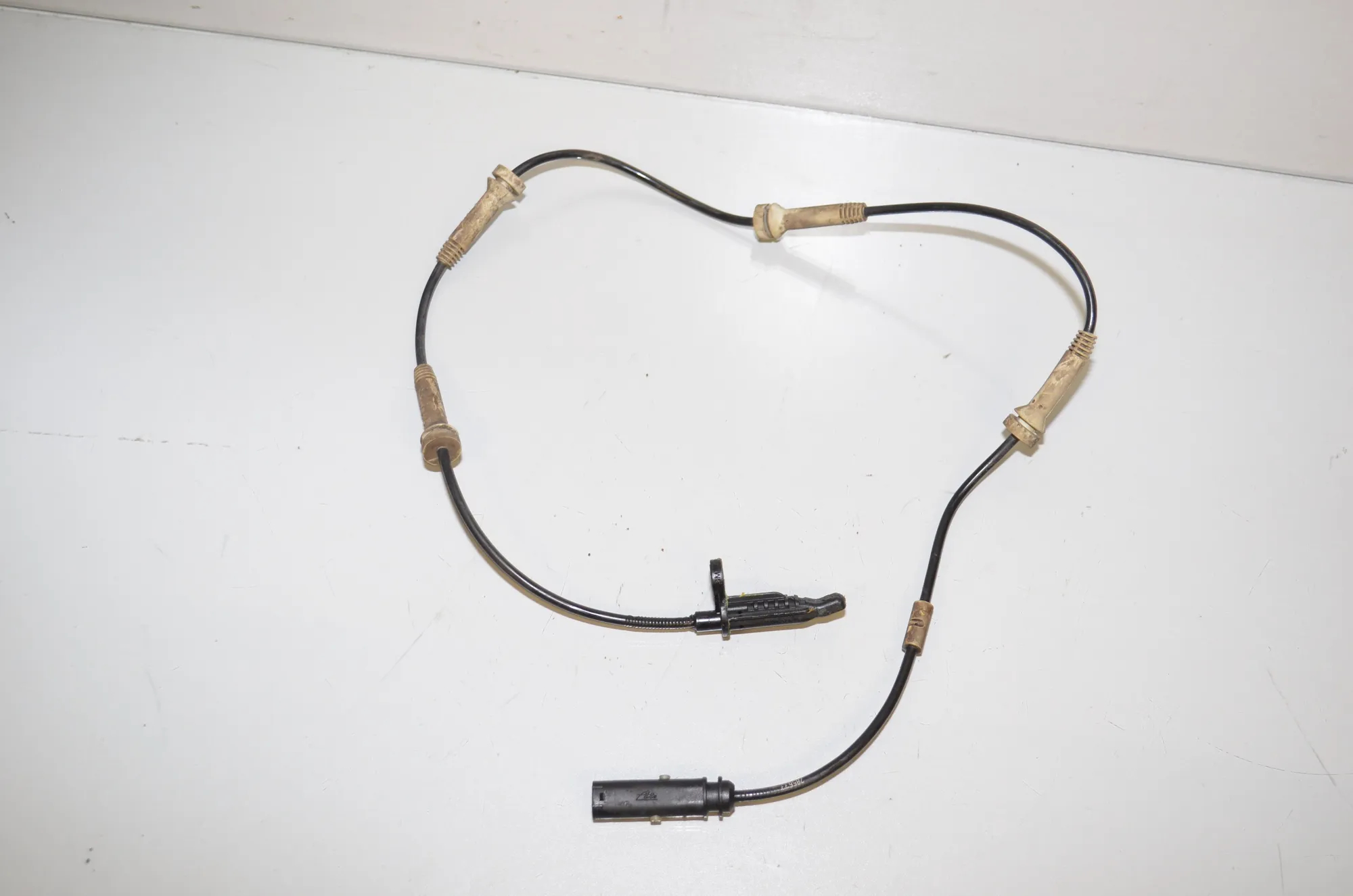 Rear Left ABS Sensor – OEM 6859584 · BMW 7 (G11, G12) 730 d 2016 – 3
