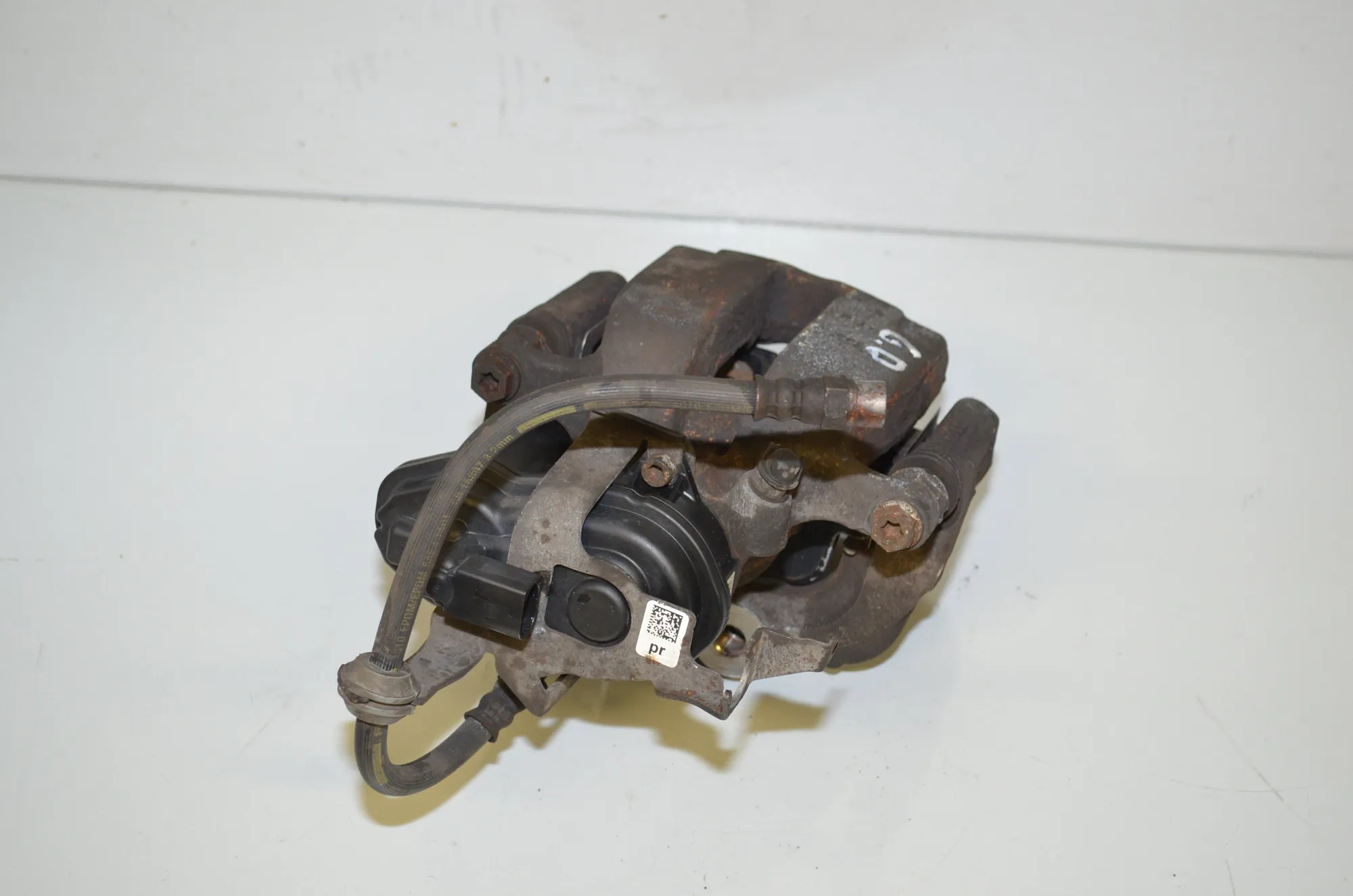 Rear Right Brake Caliper – OEM 6870572 · BMW 7 (G11, G12) 730 d 2016 – 2