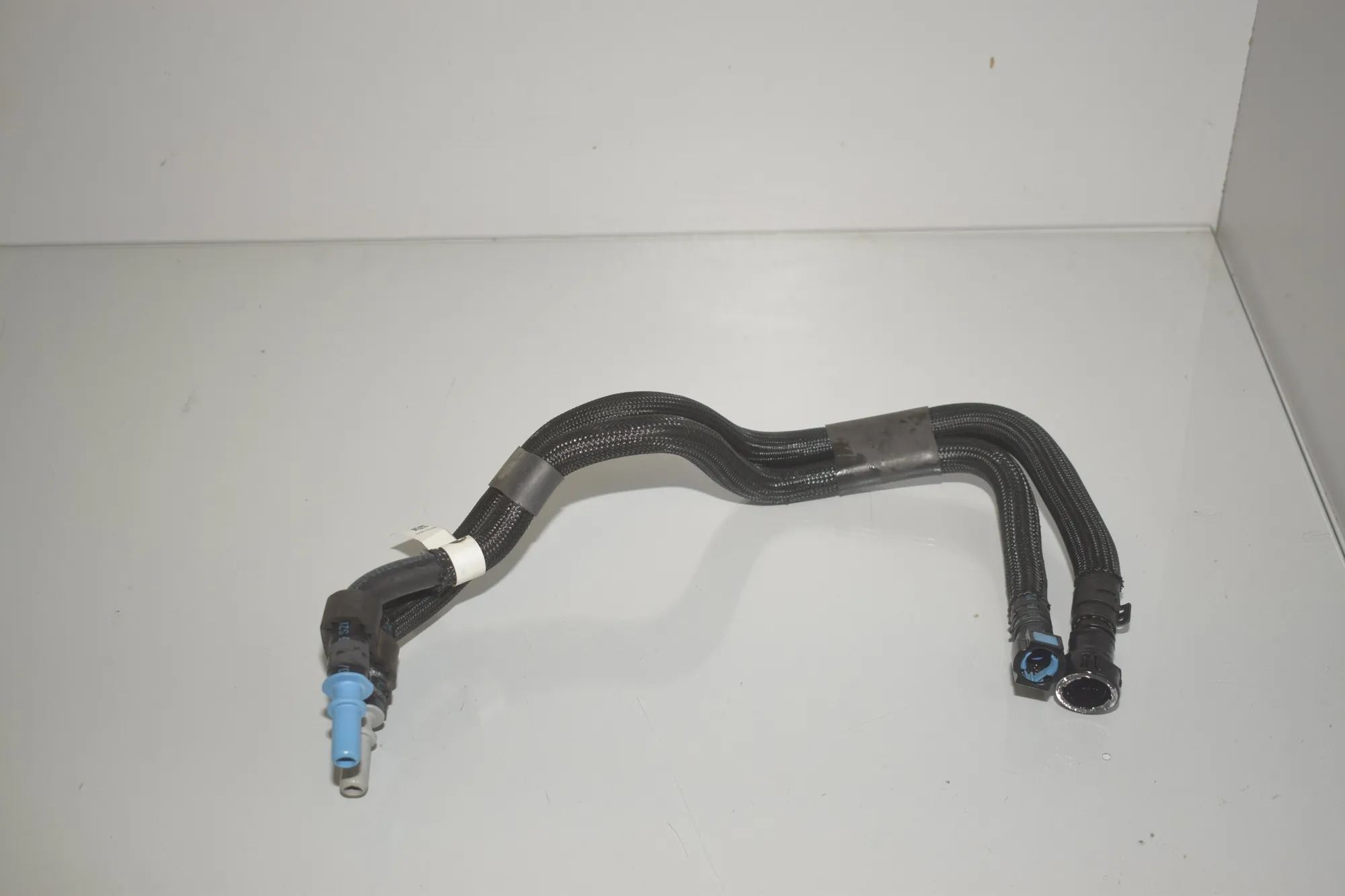Fuel Hose – OEM 8571676 · BMW 7 (G11, G12) 730 d 2016 – 2