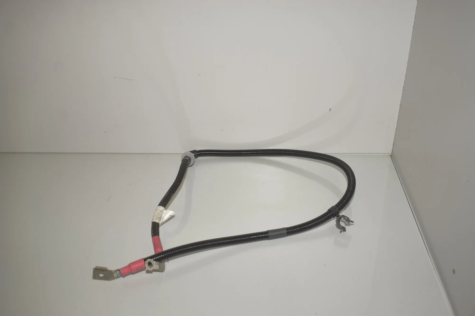 Positive Battery Cable – OEM 8590103 · BMW 7 (G11, G12) 730 d 2016 – 3