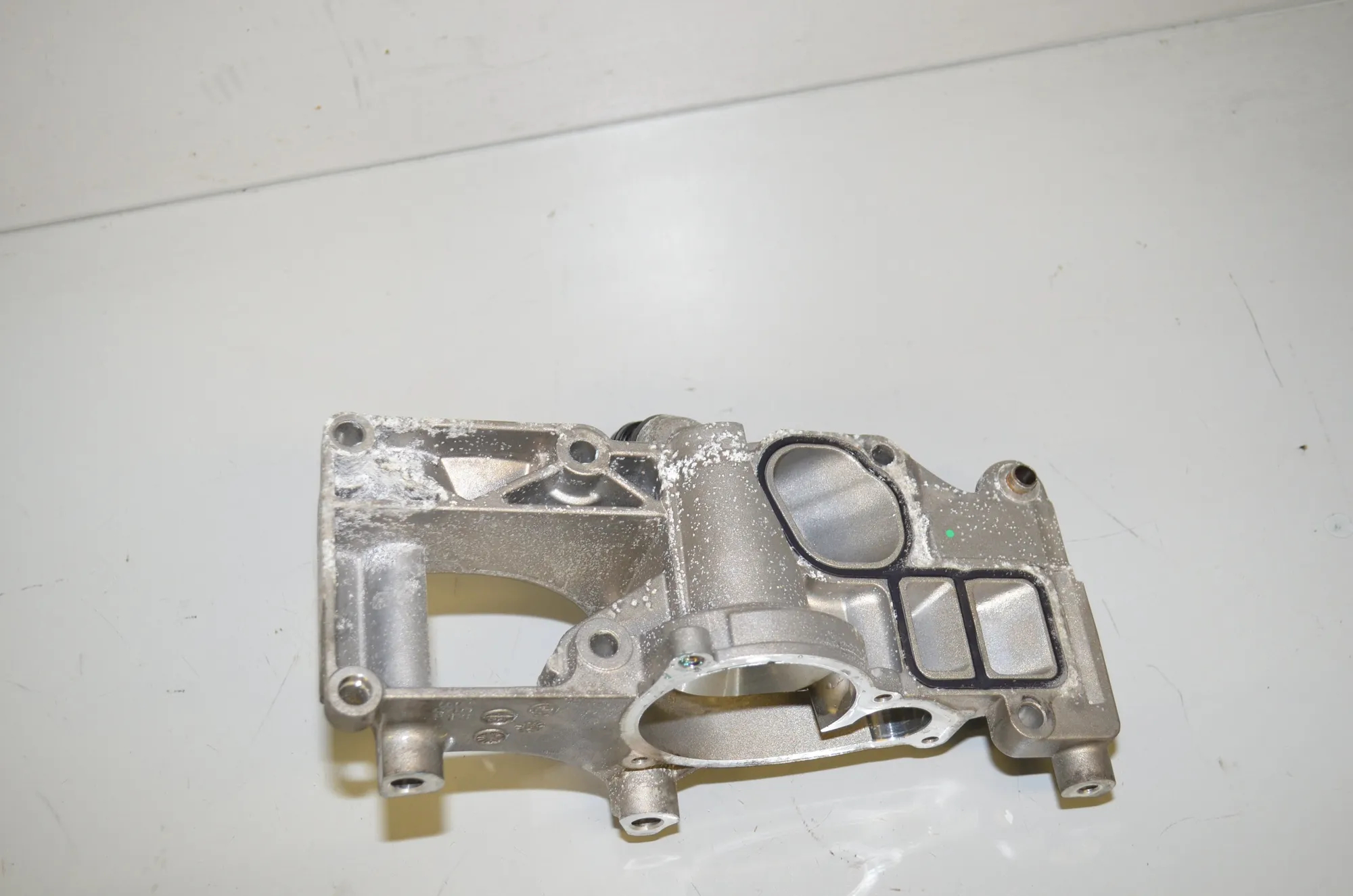 Water Pump – OEM 8588887 · BMW 7 (G11, G12) 730 d 2016 – 4