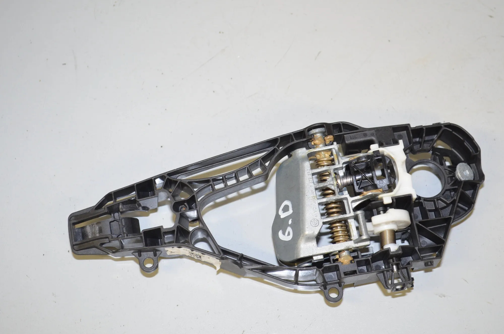 Rear Right Door Interior Handle Frame – OEM 7377242 · BMW 7 (G11, G12) 730 d 2016 – 3