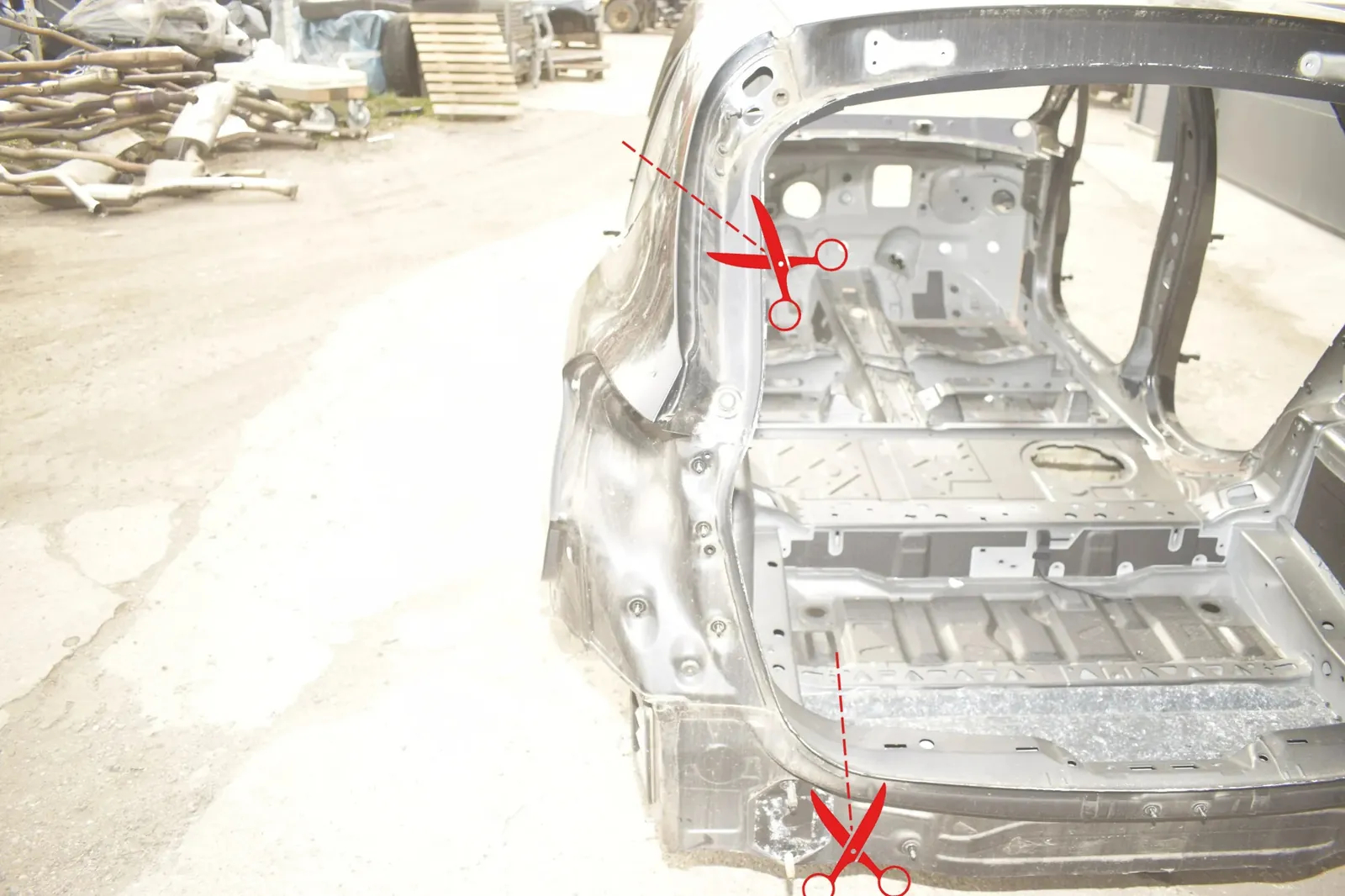 Rear Left Quarter Panel · BMW 2 Active Tourer (F45) 225 i 2015 – 2