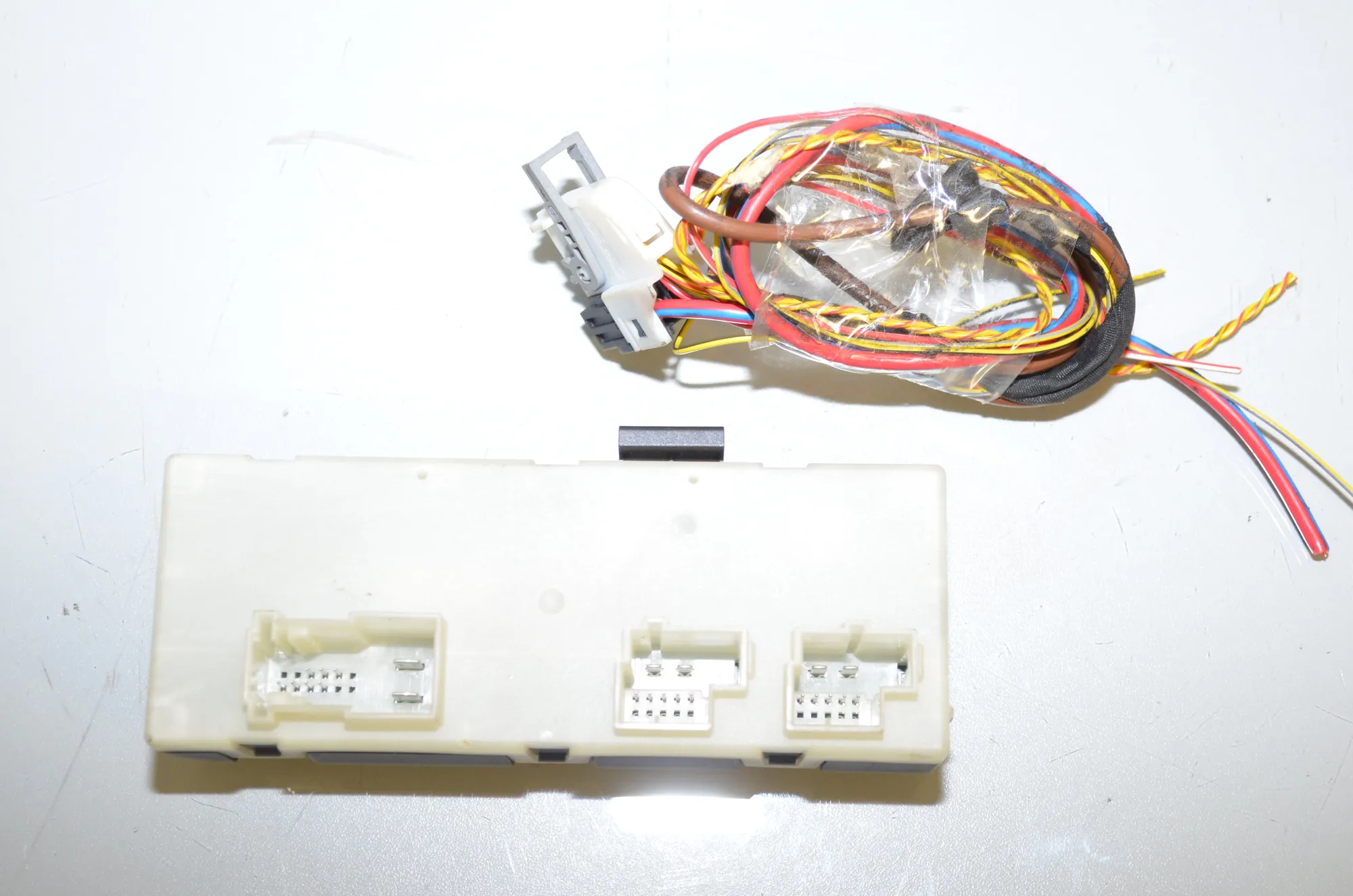 Electric Tailgate Opening Kit – OEM 7477720 · BMW 7 (G11, G12) 730 d 2016 – 6