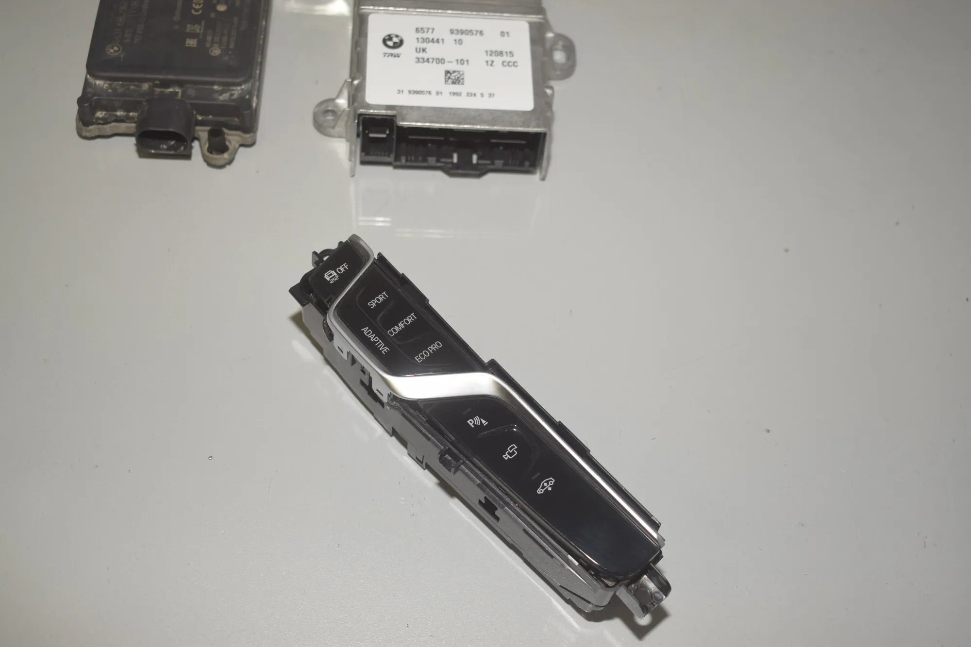 Distance Radar Sensor – OEM 6819153 · BMW 7 (G11, G12) 730 d 2016 – 4